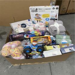 DALLAS LOCATION- NEW! BULLSEYE MIXED CLOTHING PALLET (300 UNITS)