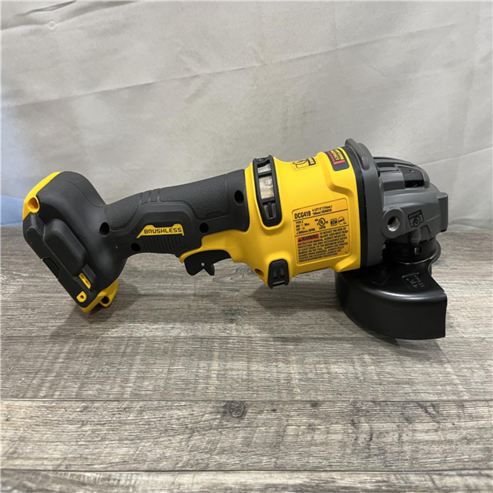 AS-IS DEWALT FLEXVOLT 60V MAX Cordless Brushless 4.5 in. - 6 in. Small Angle Grinder Kit