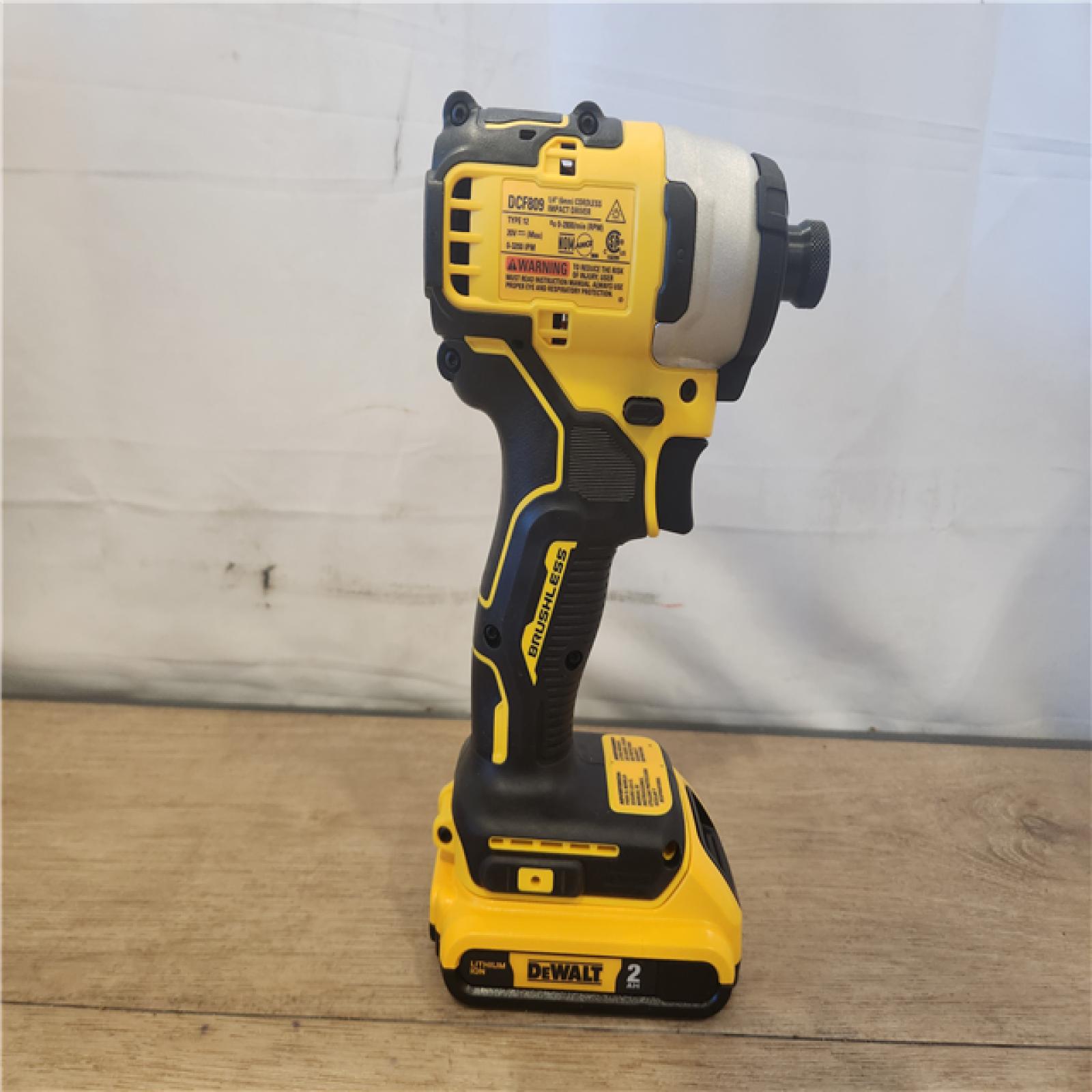 AS-IS- DEWALT ATOMIC 20V MAX* Brushless Cordless Compact 1/4 in. Impact Driver Kit