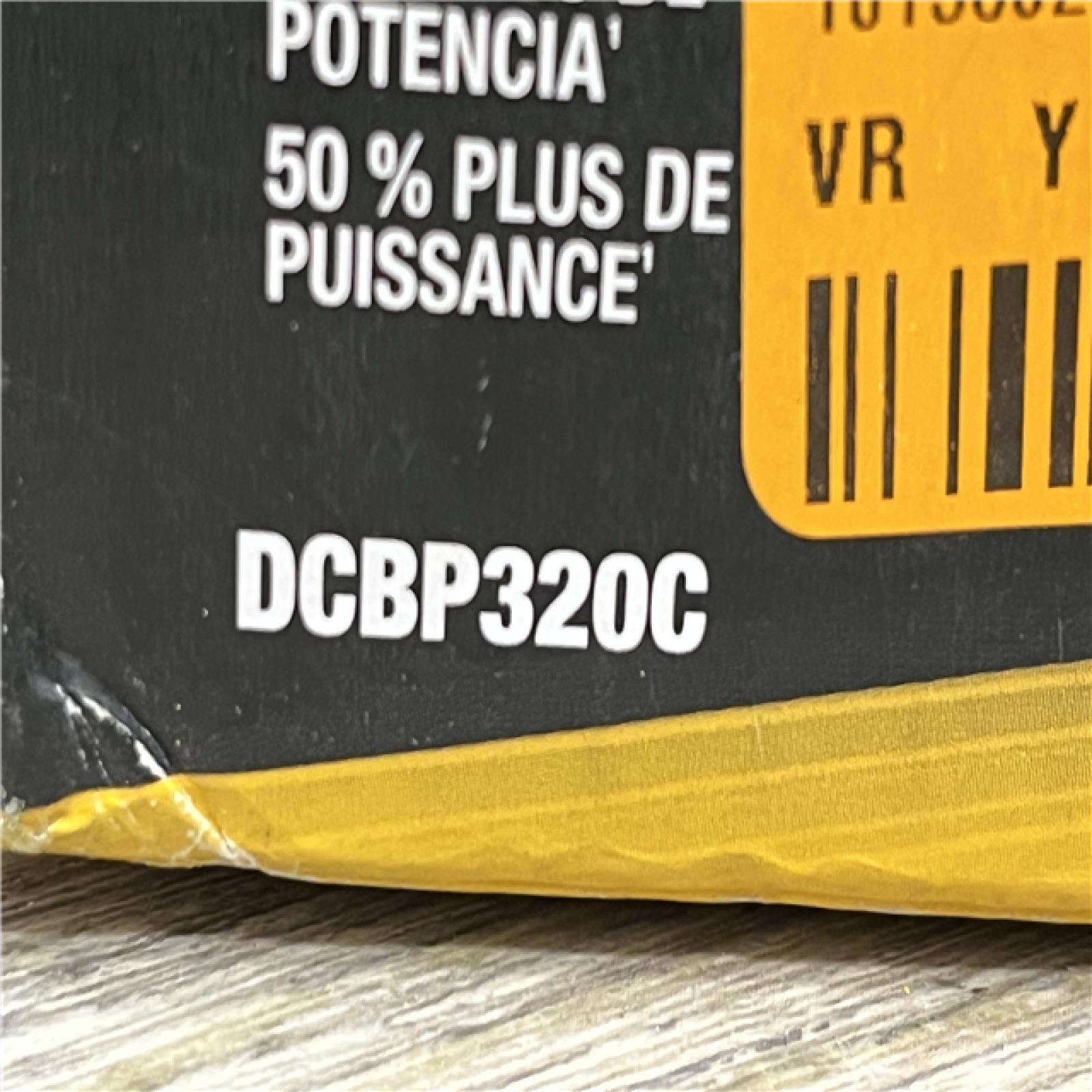 NEW -MDEWALT 20V MAX XR POWERSTACK Lithium-Ion Battery Starter Kit with 3.5Ah Battery and Charger