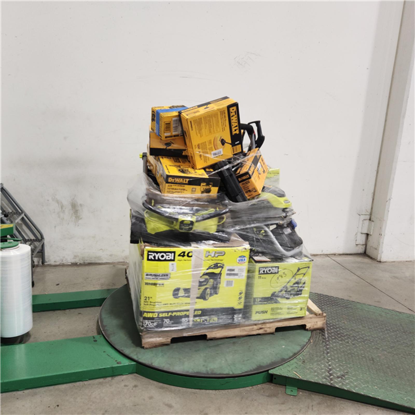 Dallas Location - As-Is Tool Pallet