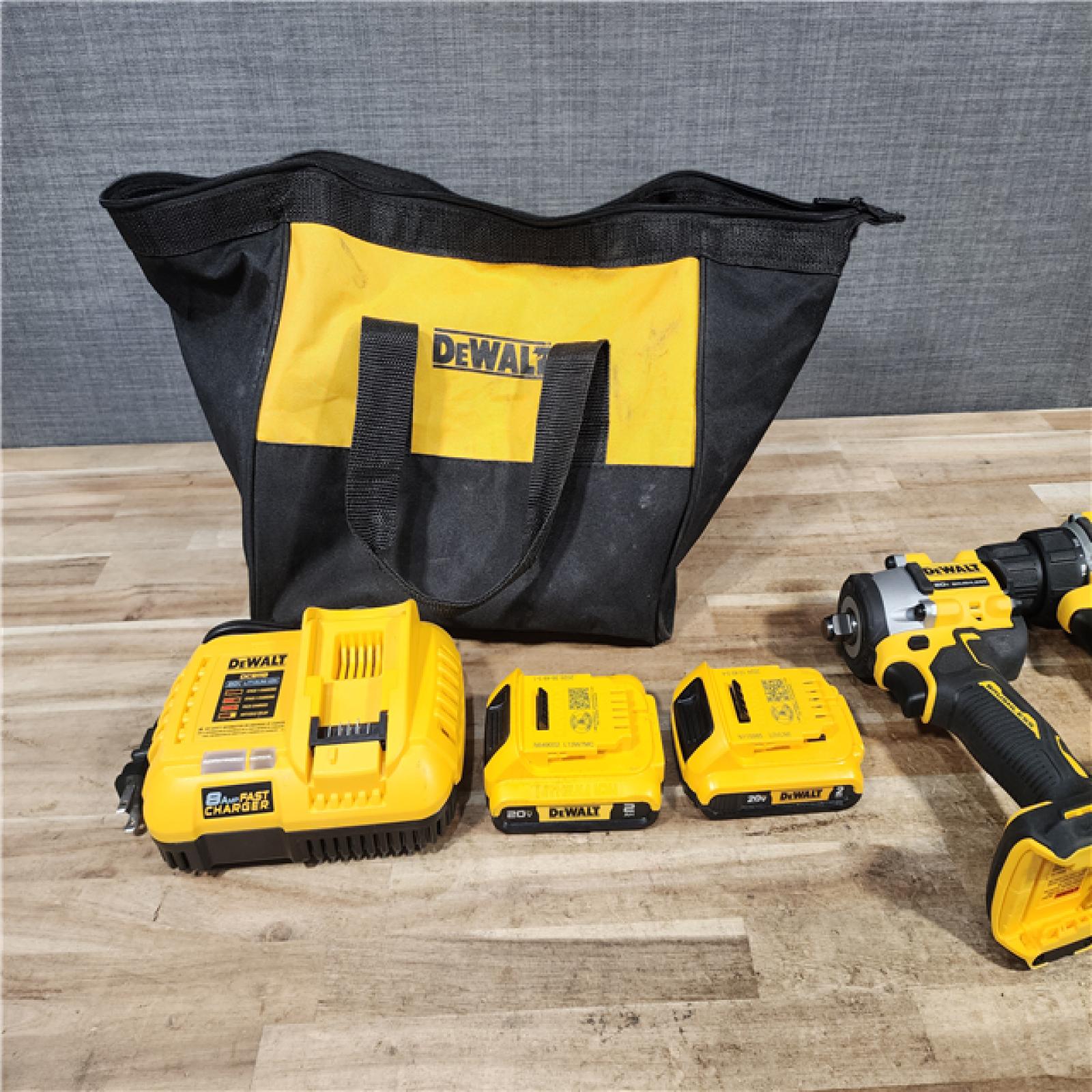 HOUSTON LOCATION - AS - IS DEWALT 2 TOOL COMBO KIT W/ (2) BATTERY & CHARGER