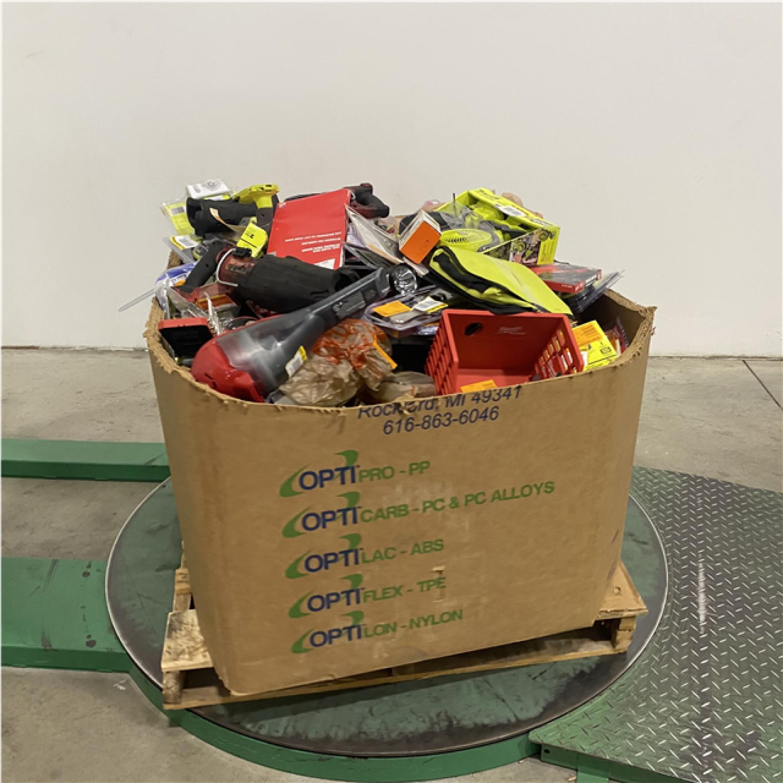 Dallas Location - As-Is Tool Pallet