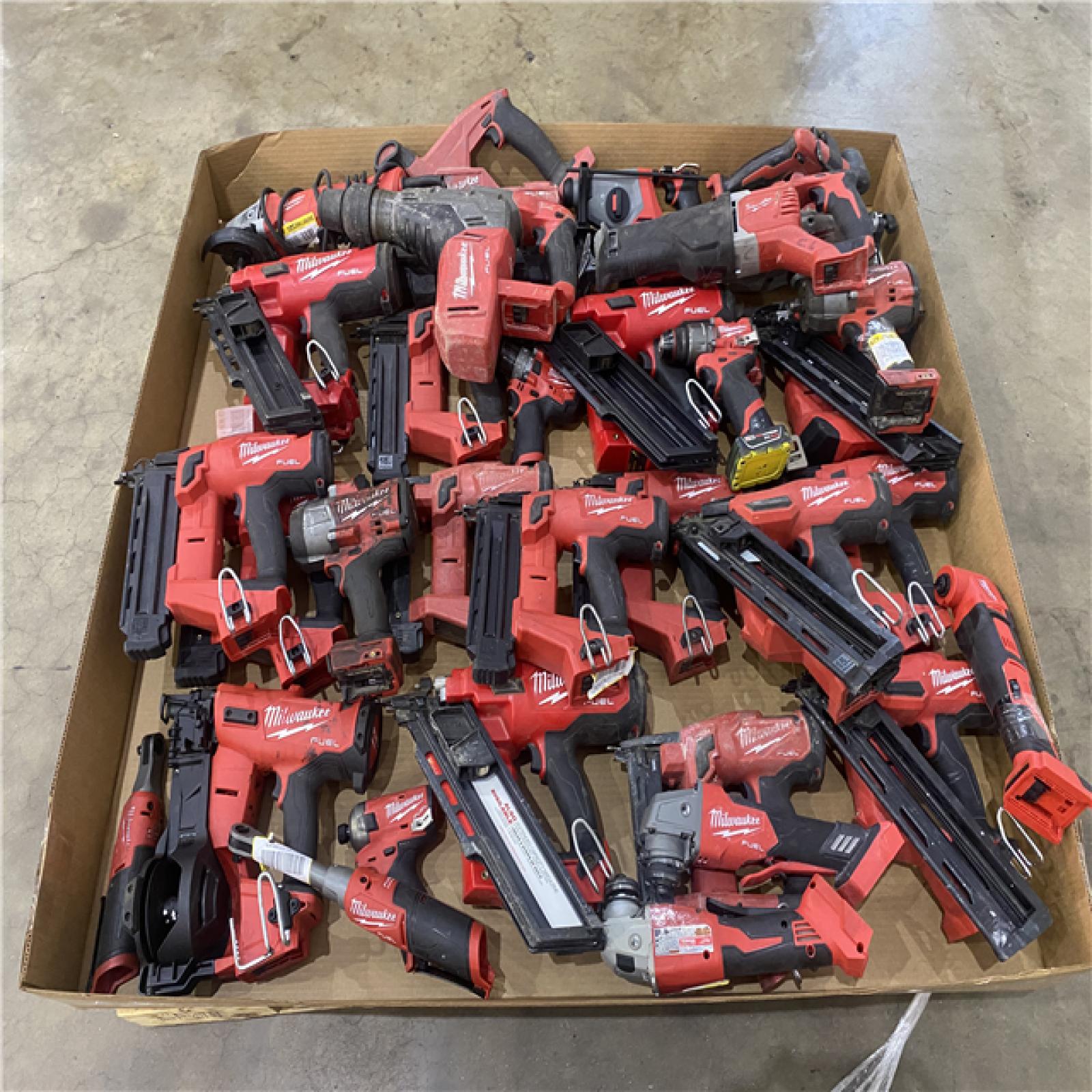 Houston Location AS IS - Tool Pallet