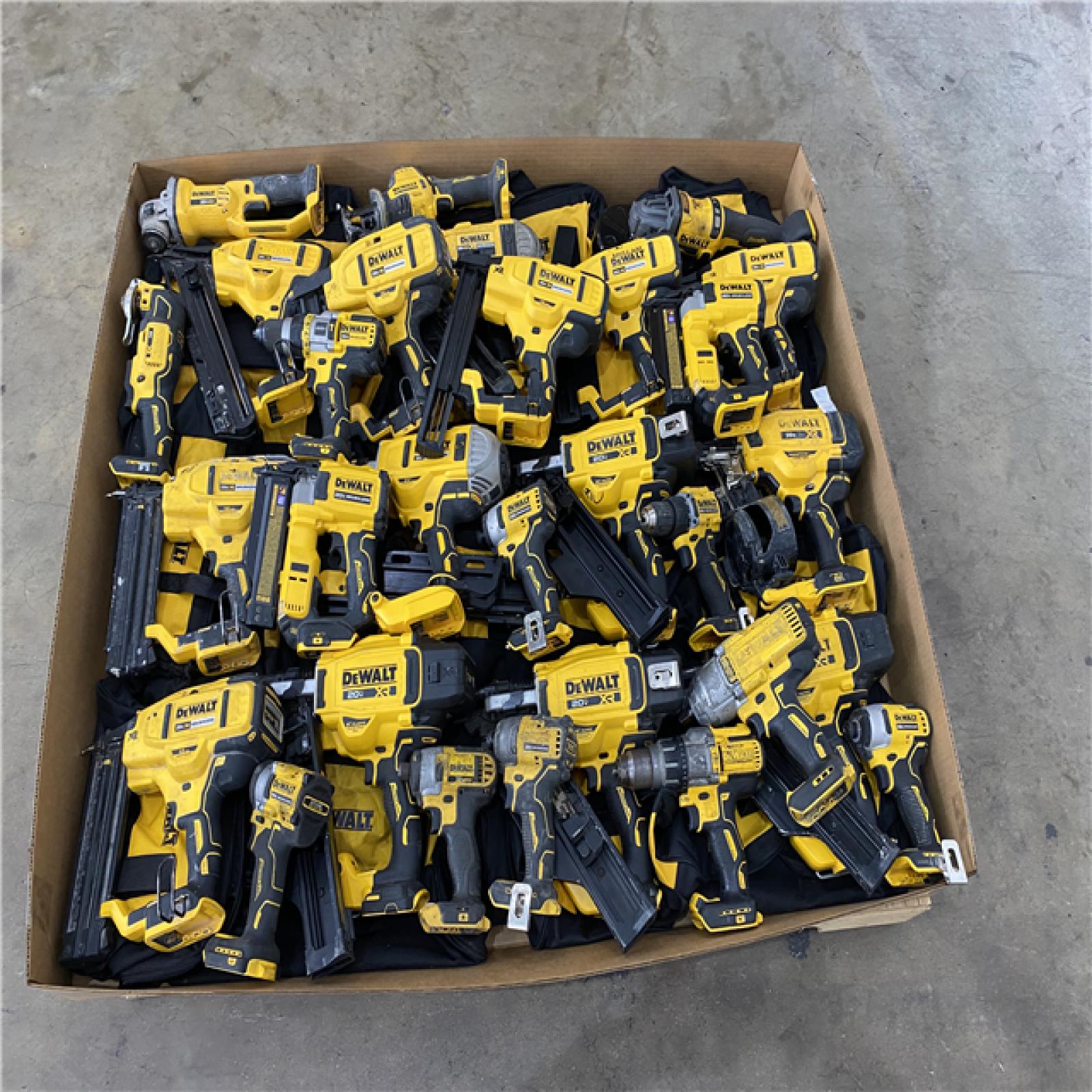 Houston Location AS IS - Tool Pallet