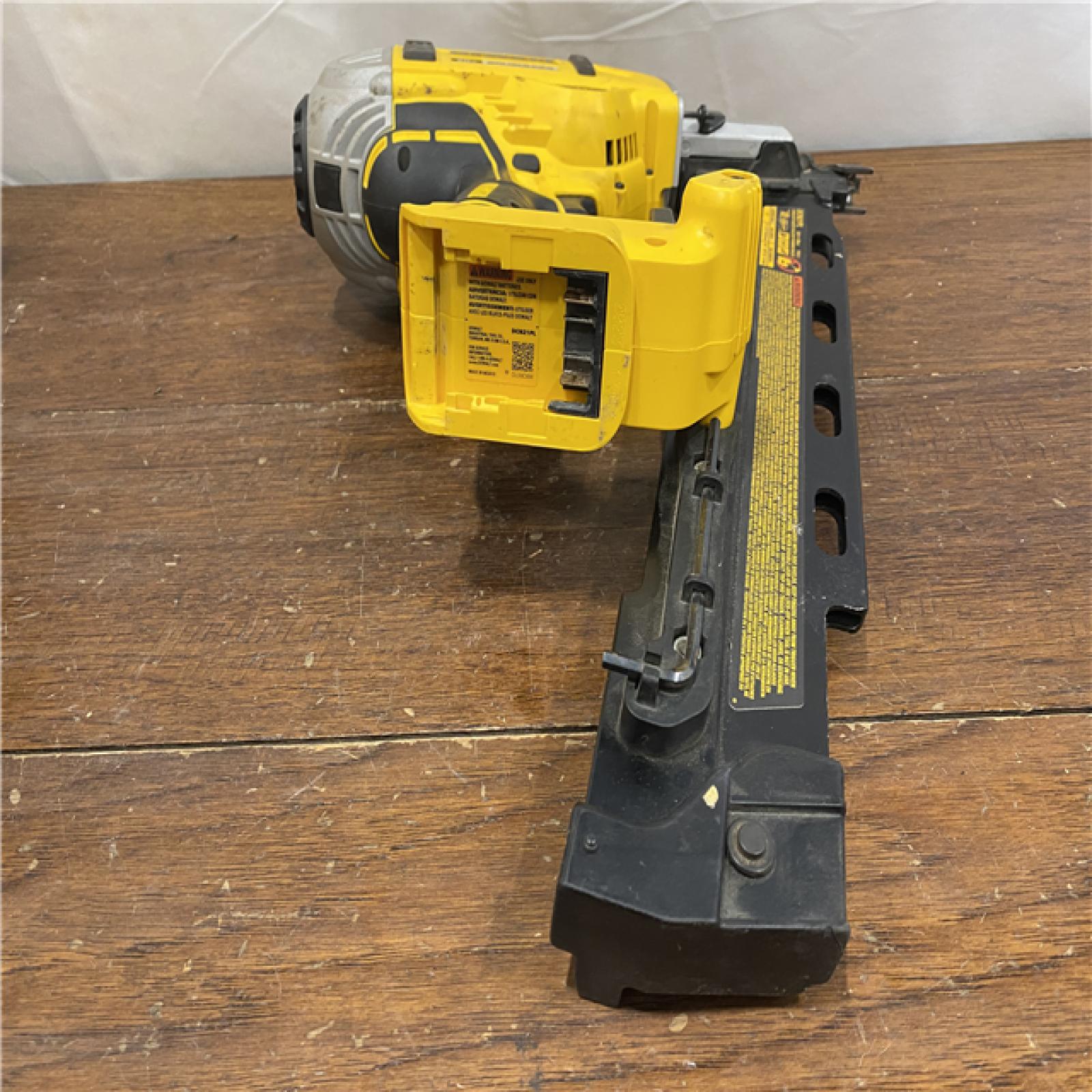 AS-IS DEWALT 20-Volt 21Â° Cordless Framing Nailer (Tool-Only)