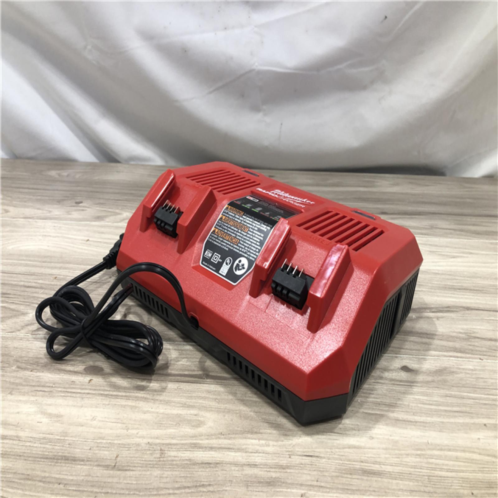 AS-IS Milwaukee 18-Volt Lithium-Ion Dual Bay Rapid Battery Charger (Tool-Only)