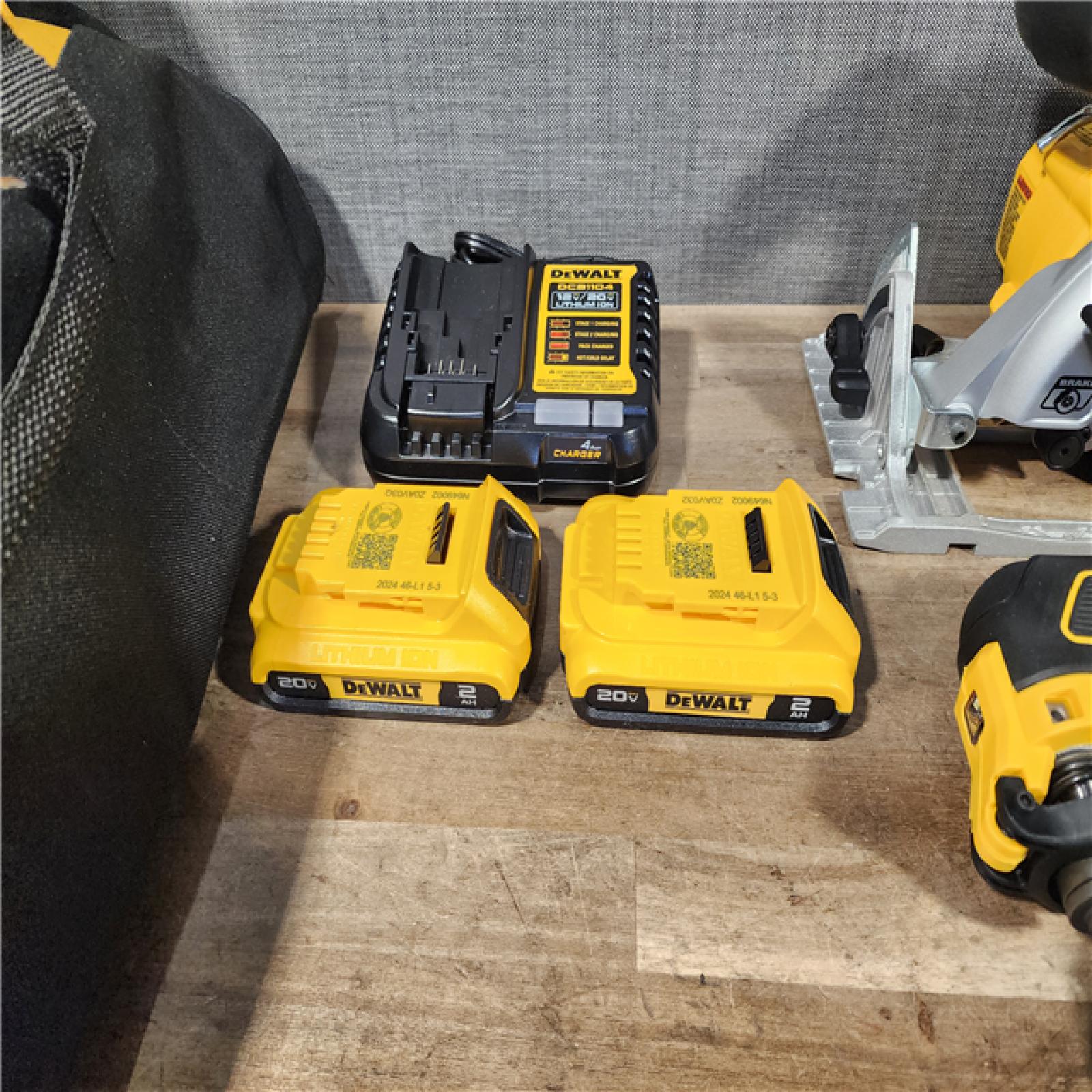 HOUSTON LOCATION - AS-IS DEWALT 20V Lithium-Ion Cordless 6-Tool Combo Kit with (2) 5.0 Ah Batteries and Charger
