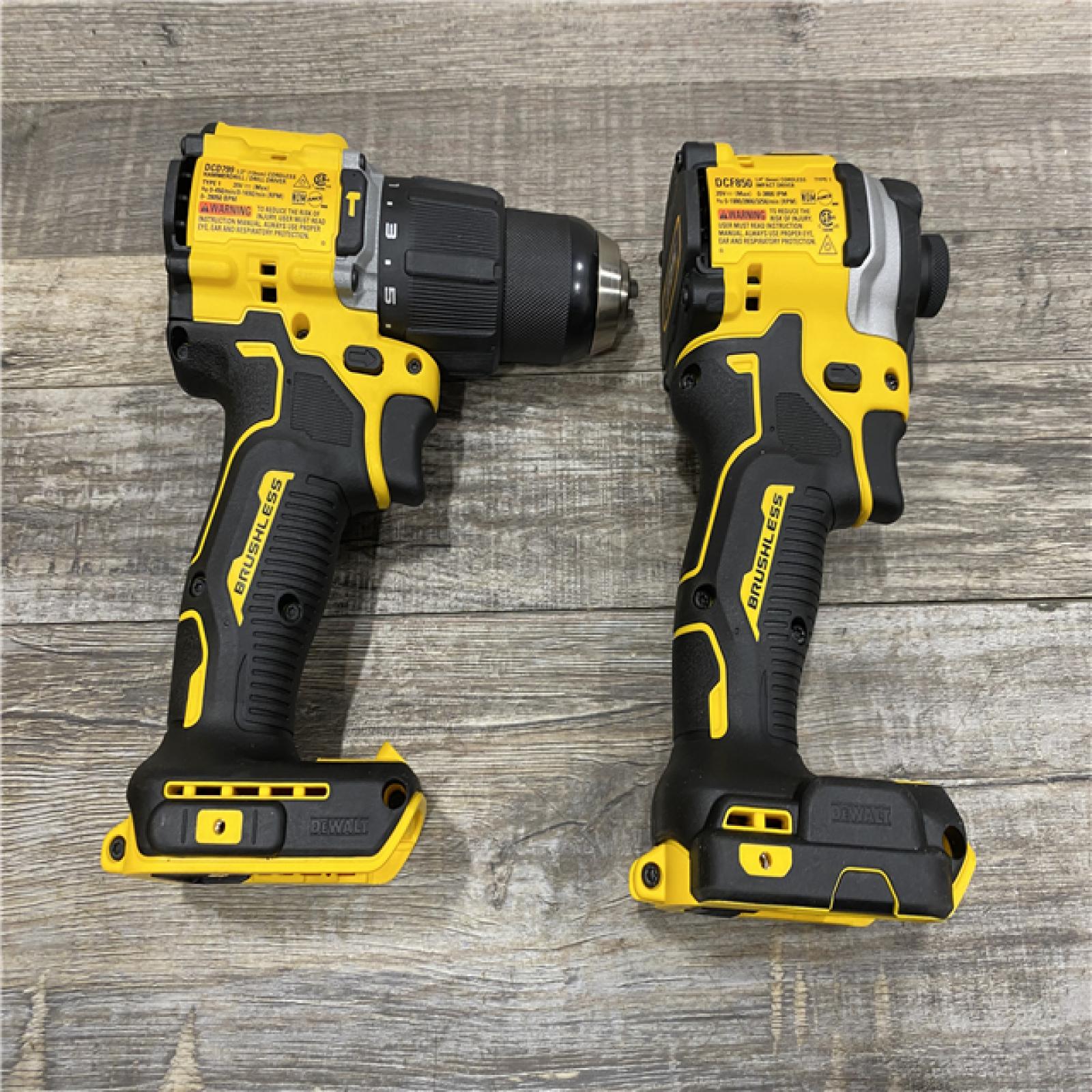 LIKE NEW - DEWALT ATOMIC 20V MAX Lithium-Ion Cordless 2-Tool Combo Kit