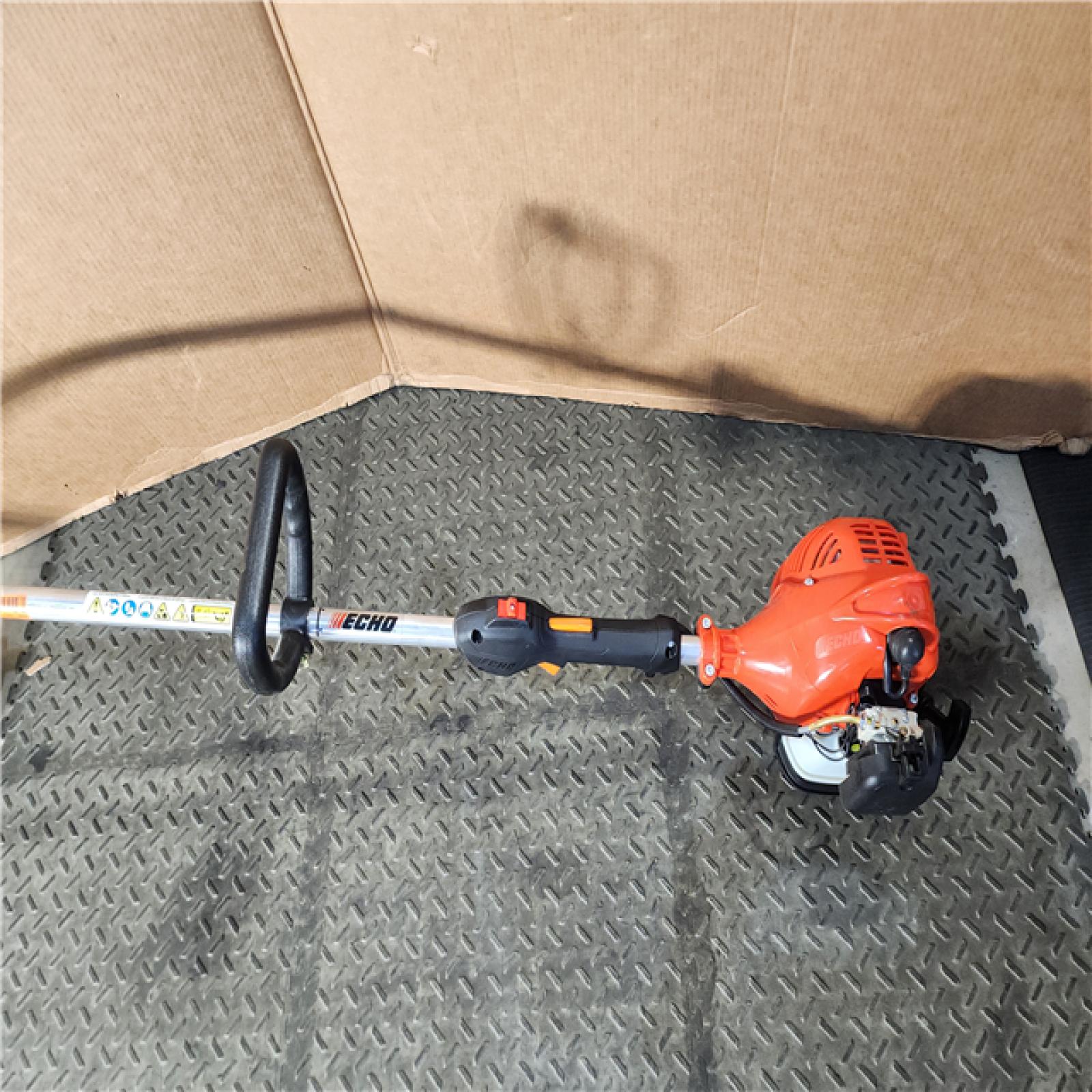 HOUSTON LOCATION - AS-IS Echo GT-225 21.2cc 2 Stroke Lightweight Durable Gas Curved Shaft String Trimmer