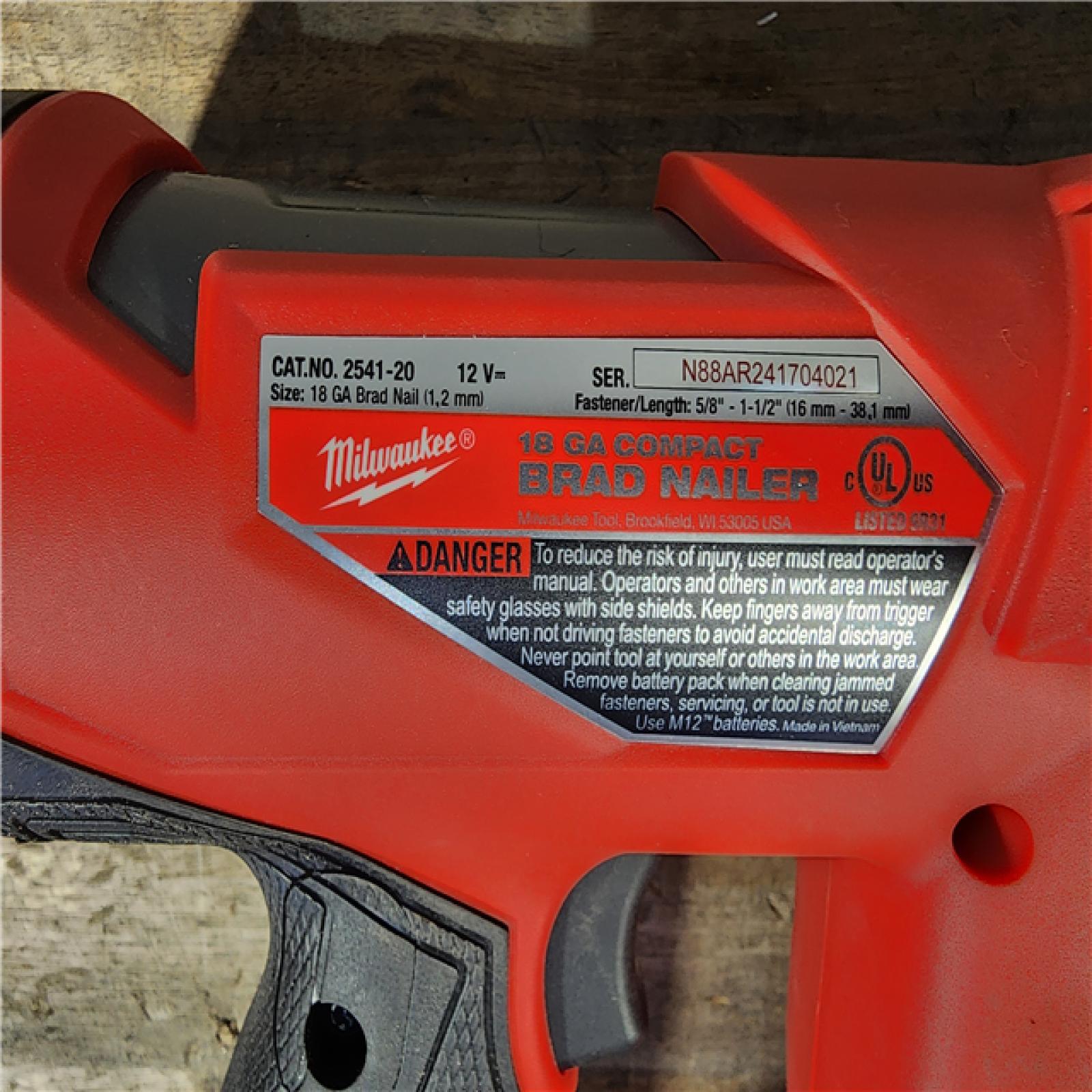 HOUSTON LOCATION - AS-IS Milwaukee M12 FUEL 18 Gauge Compact Brad Nailer (Tool-Only)