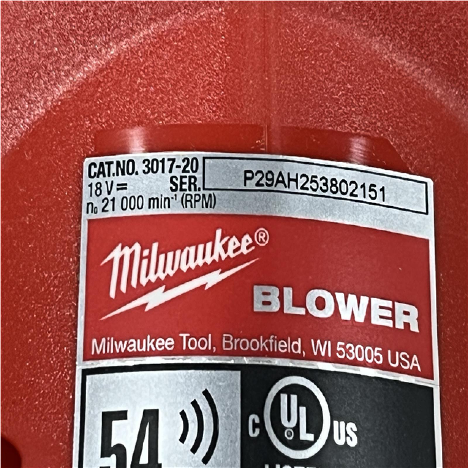 AS-IS Milwaukee FUEL 120 MPH 500 CFM 18V Brushless Cordless Battery Powered Leaf Blower Kit