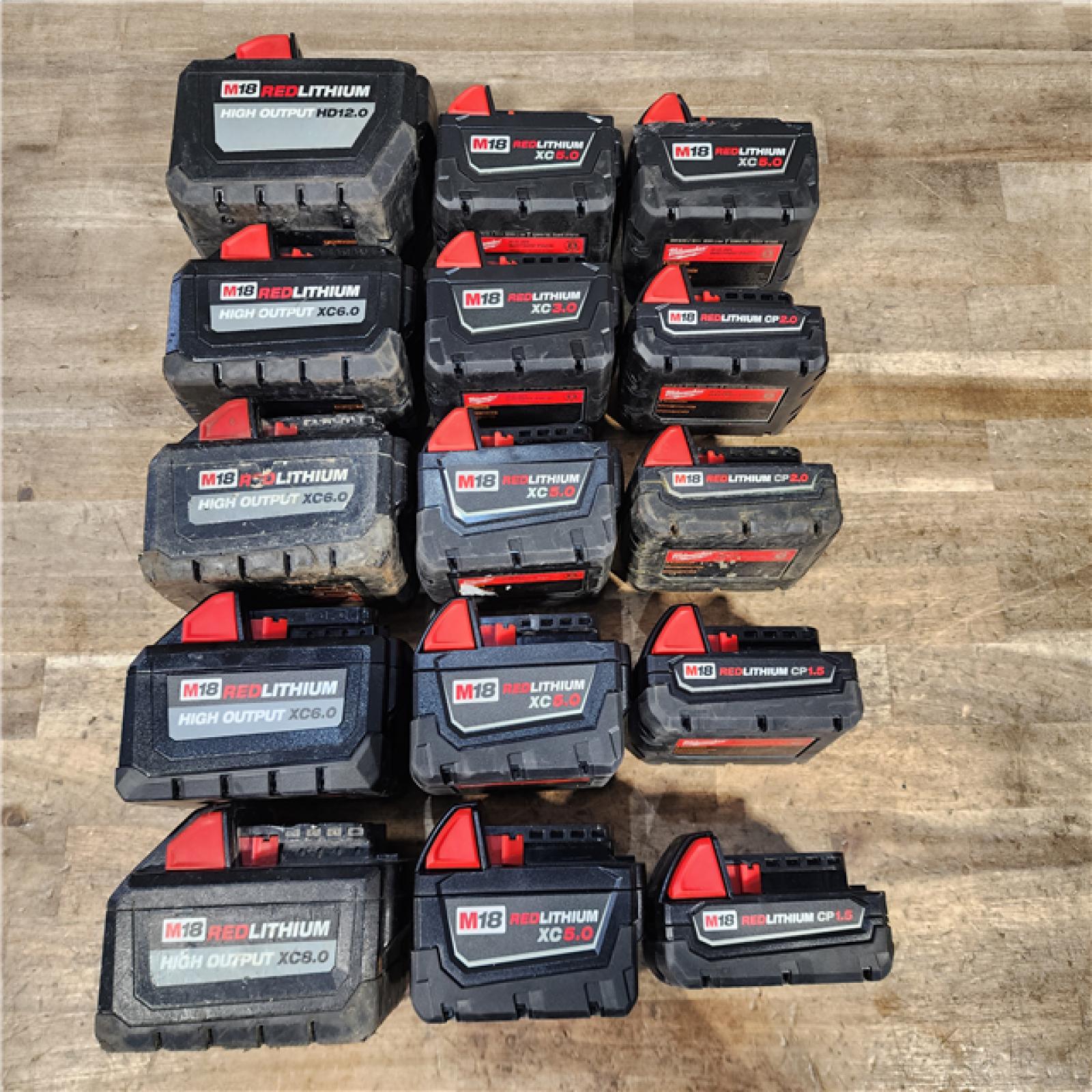 HOUSTON LOCATION - AS-IS MILWAUKEE BATTERY PACK QTY - 15