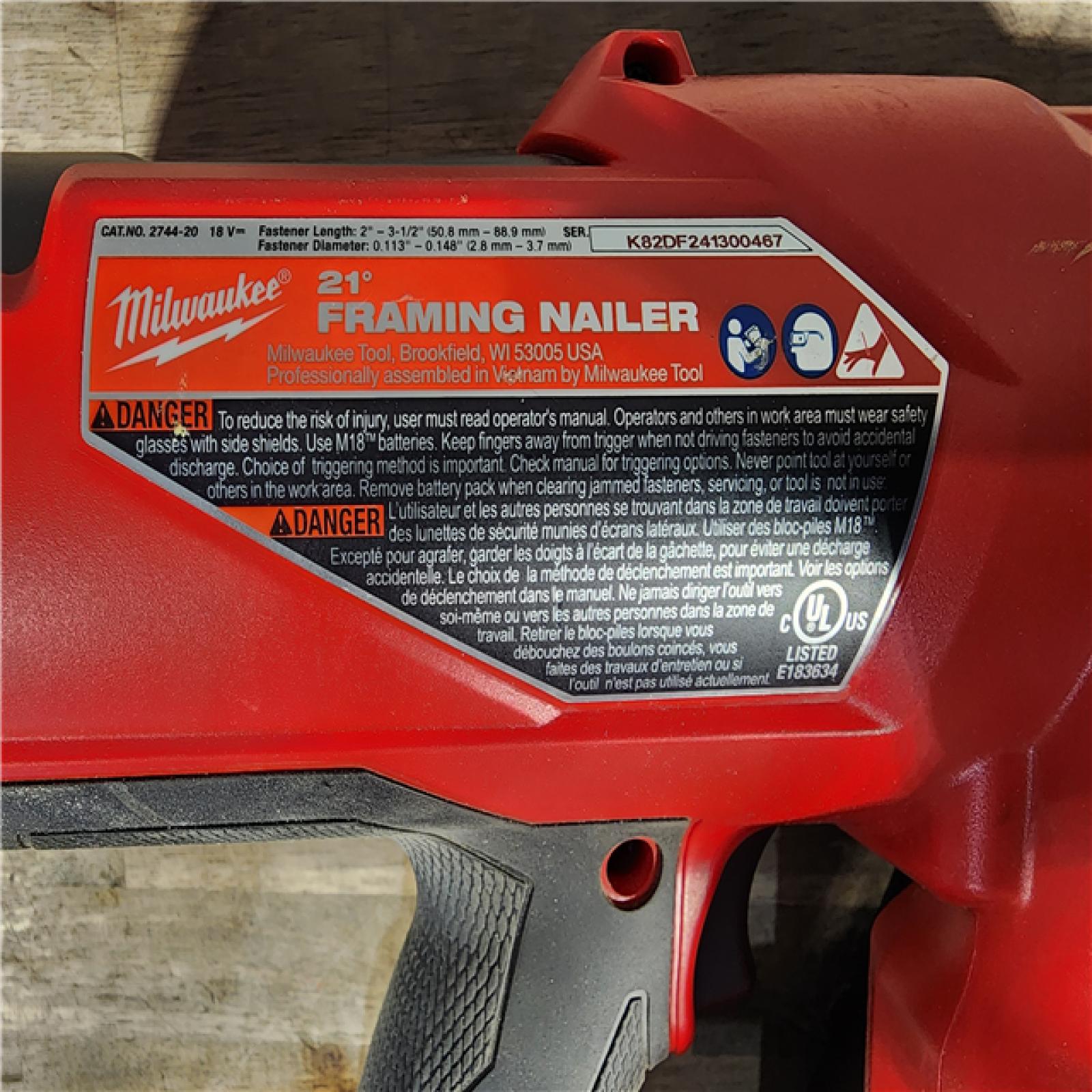 HOUSTON LOCATION - AS-IS Milwaukee 2744-20 M18 FUEL 3-1/2 in. 18-Volt 21-Degree Lithium-Ion Brushless Cordless Framing Nailer (Tool-Only)