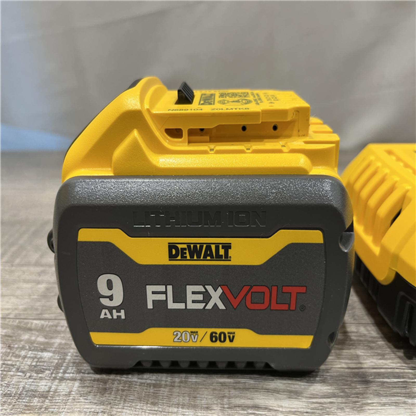 AS-IS DEWALT 20V/60V MAX FLEXVOLT Lithium-Ion 9.0Ah Battery and Charger Starter Kit