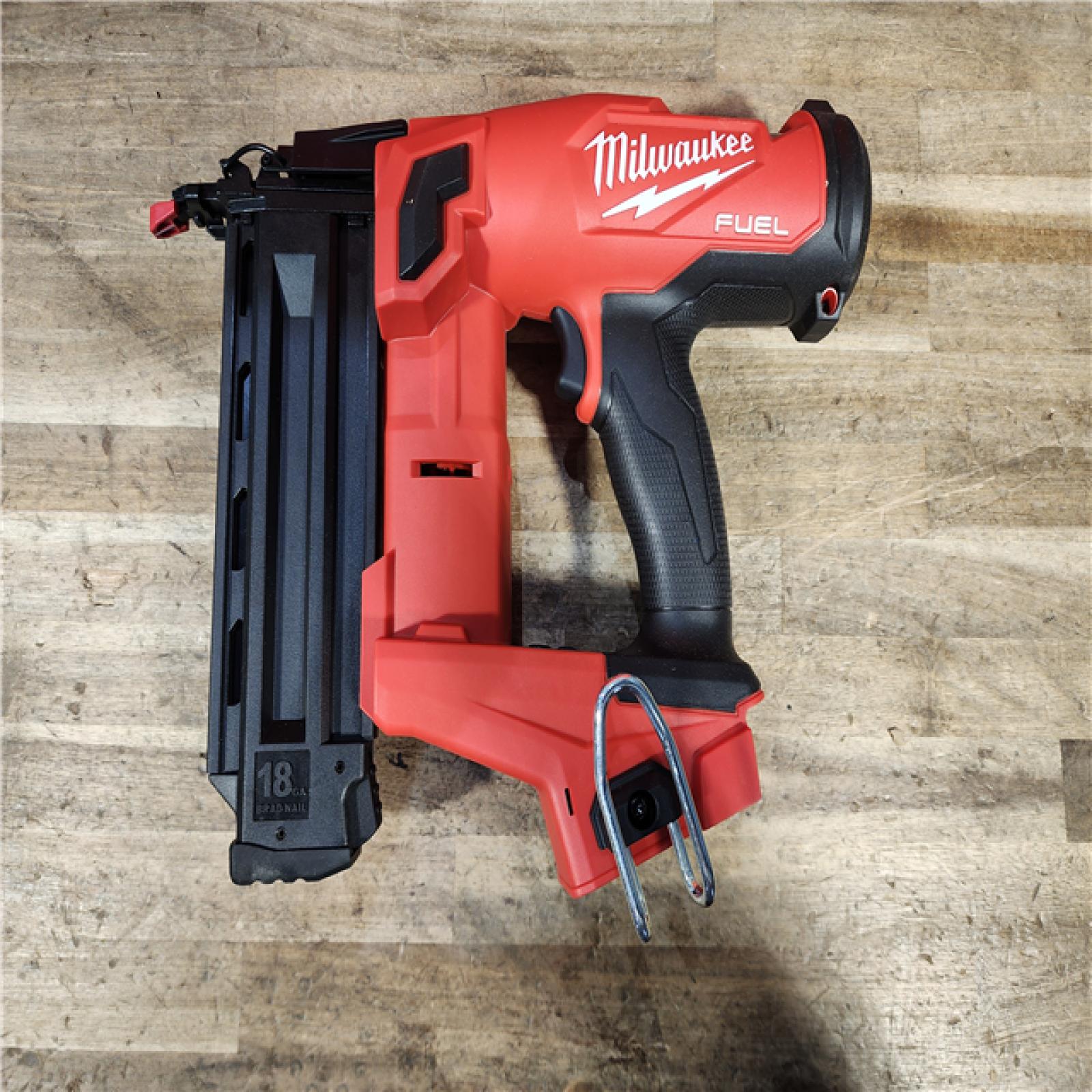 HOUSTON LOCATION - AS-IS (APPEARS LIKE NEW) Milwaukee FUEL 18-Volt Lithium-Ion Brushless Cordless Gen II 18-Gauge Brad Nailer (Tool-Only)