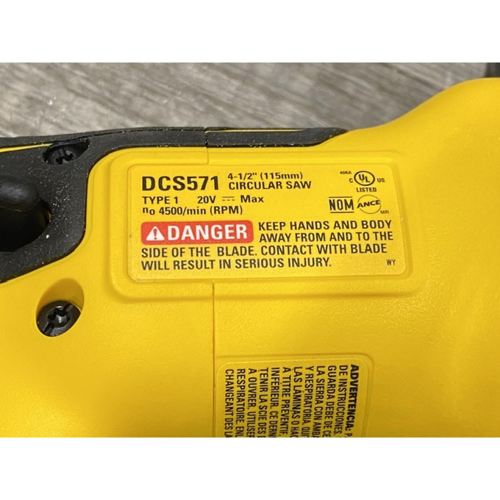 AS-IS DEWALT ATOMIC 20V MAX Cordless Brushless 4-1/2 in. Circular Saw (Tool Only)