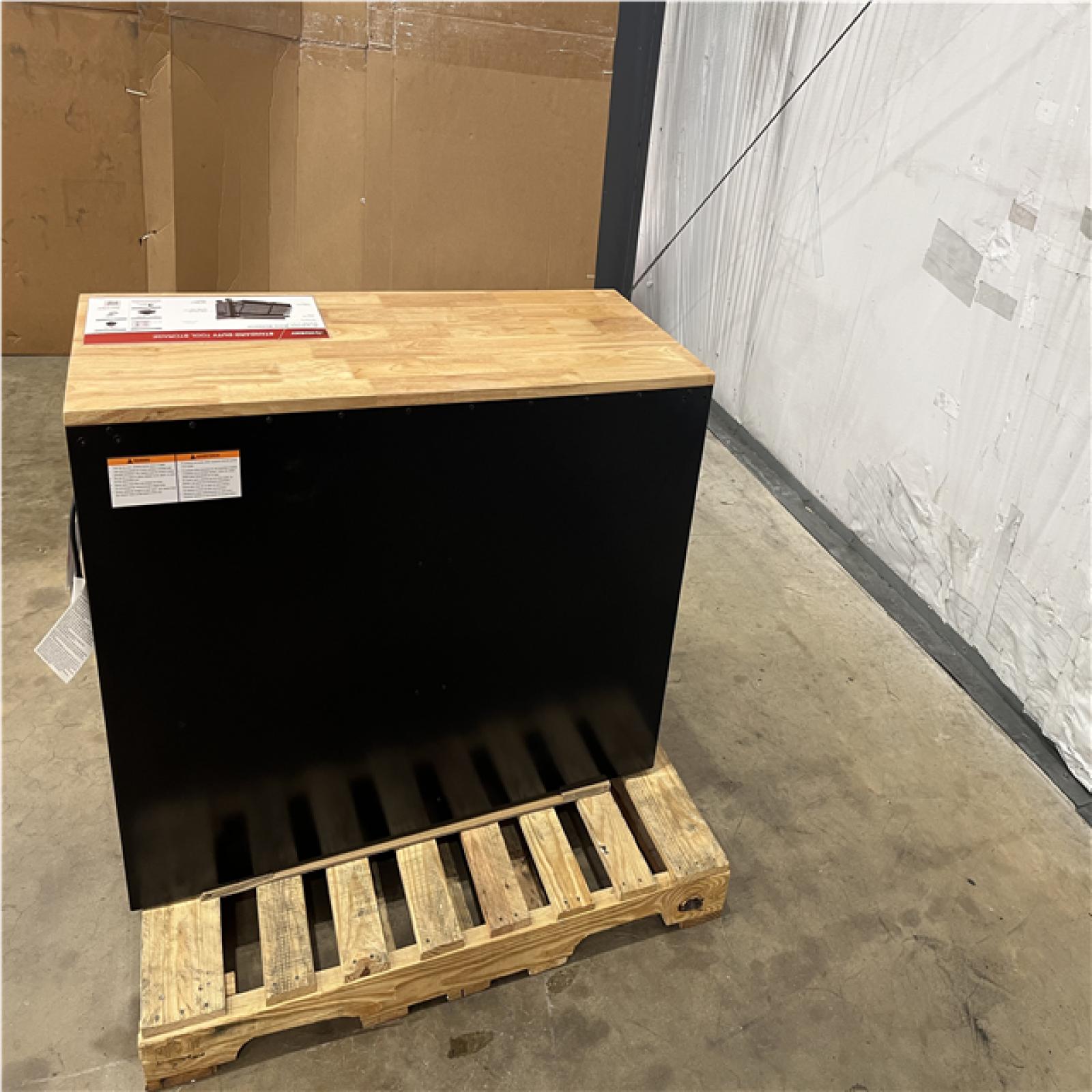 Houston Location - AS-IS home improvement pallet HUSKY 46 9-DRAWER WORKBENCH