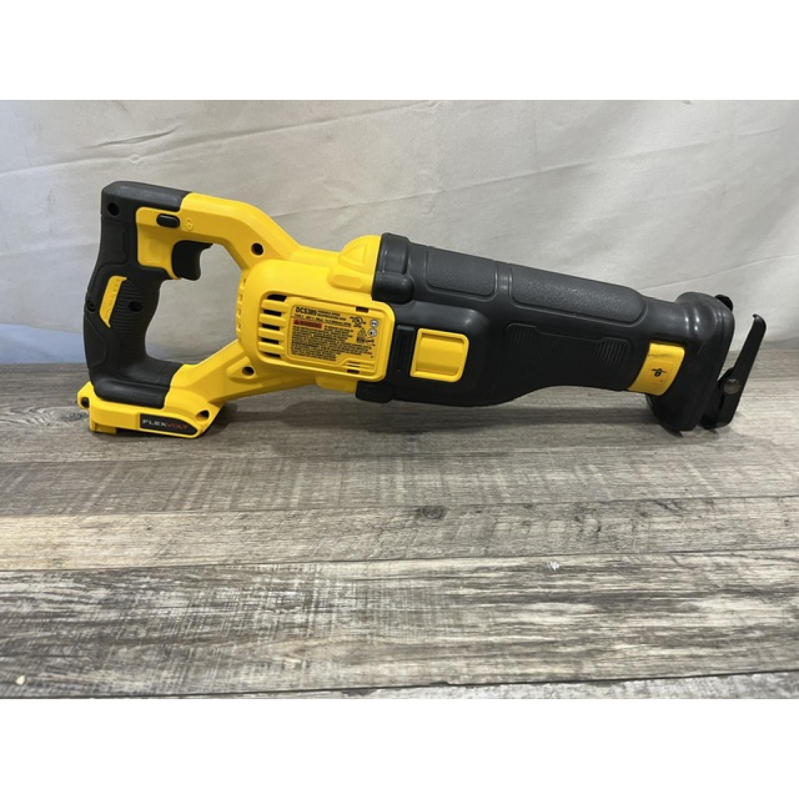NEW - DEWALT FLEXVOLT 60V MAX Cordless Brushless Reciprocating Saw (Tool Only)
