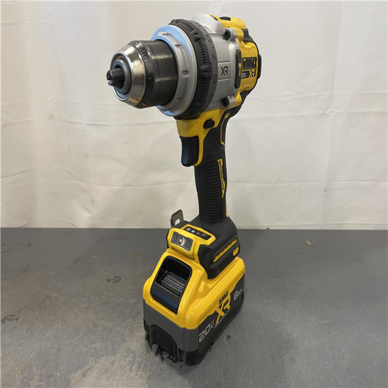 AS-IS - DEWALT 20V XR Lithium-Ion Cordless Hammer Drill Kit