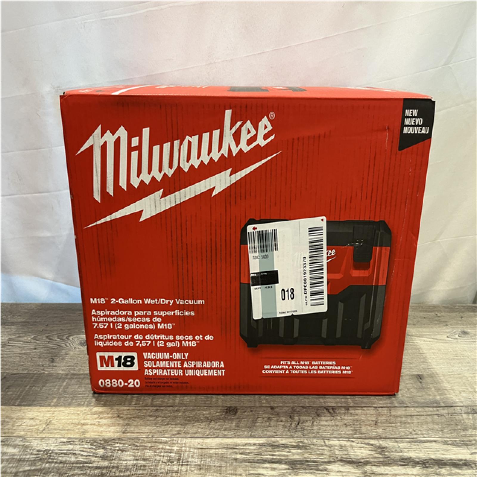 NEW - Milwaukee 18-Volt 2 Gal. Lithium-Ion Cordless Wet/Dry Vacuum (Vacuum-Only)