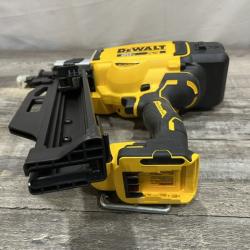 AS-IS DEWALT 20-Volt 21° Cordless Framing Nailer (Tool-Only)
