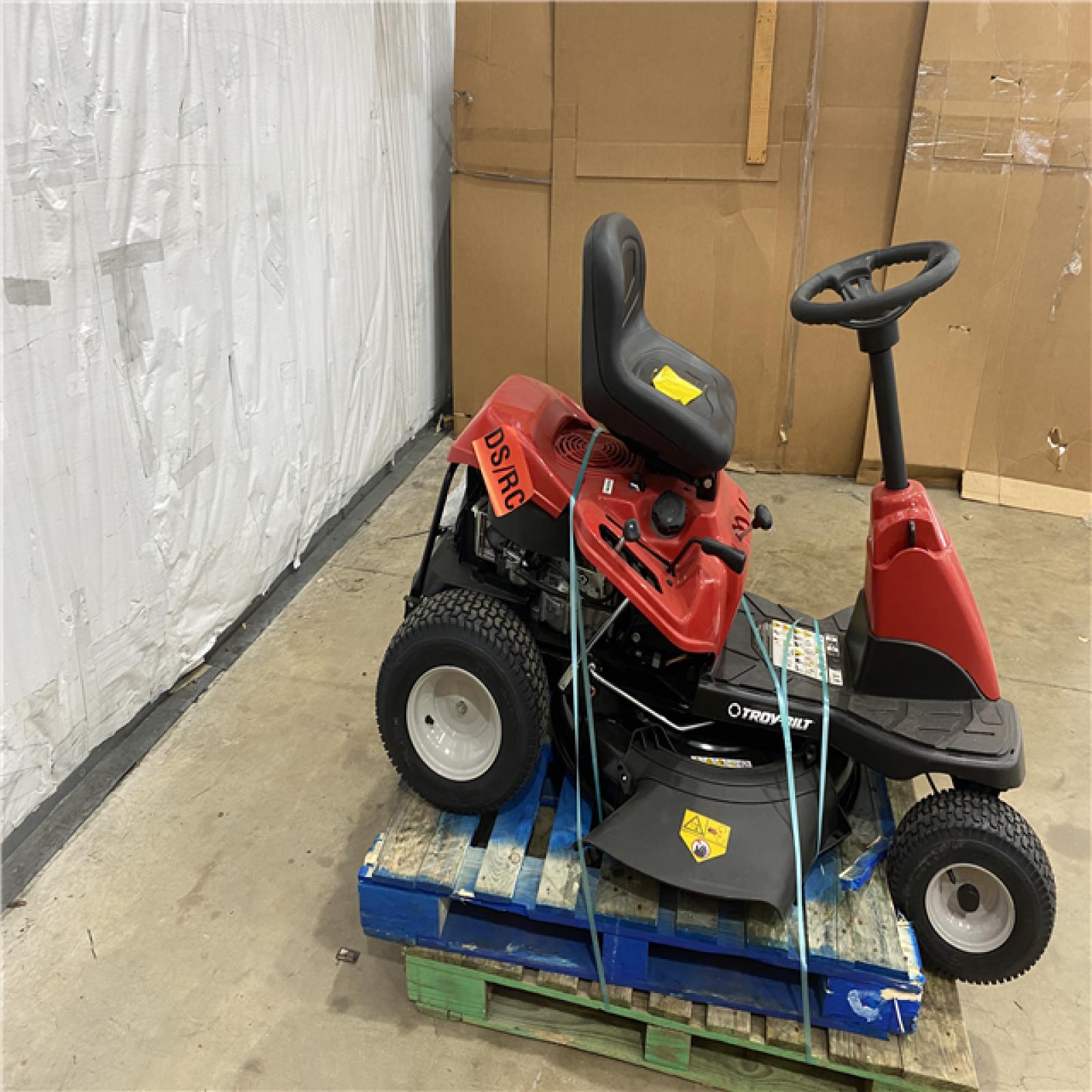 Houston Location - AS-IS Outdoor Power Equipment TROY BILT 30 INCH SIT DOWN MOWER