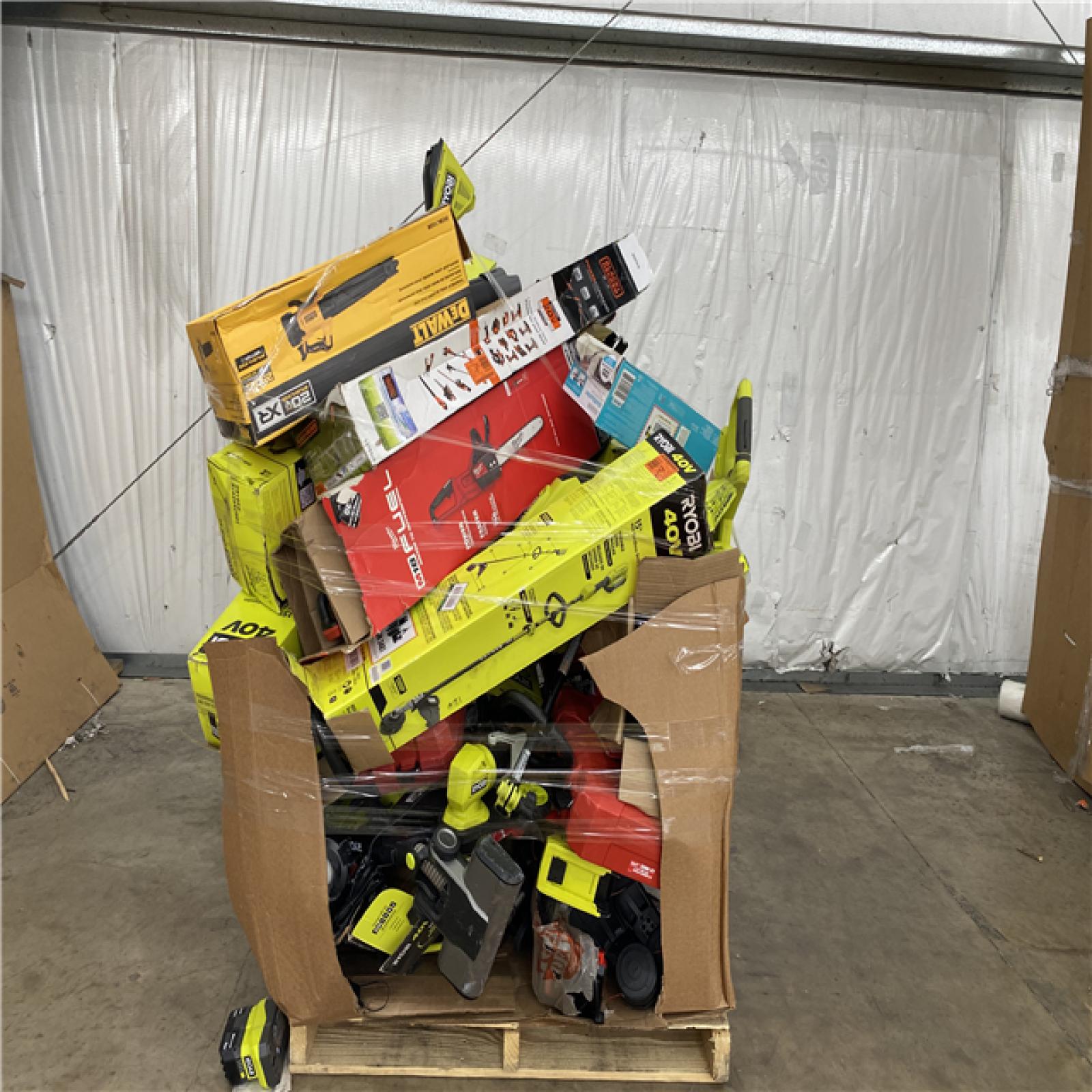Houston Location AS IS - Tool Pallet