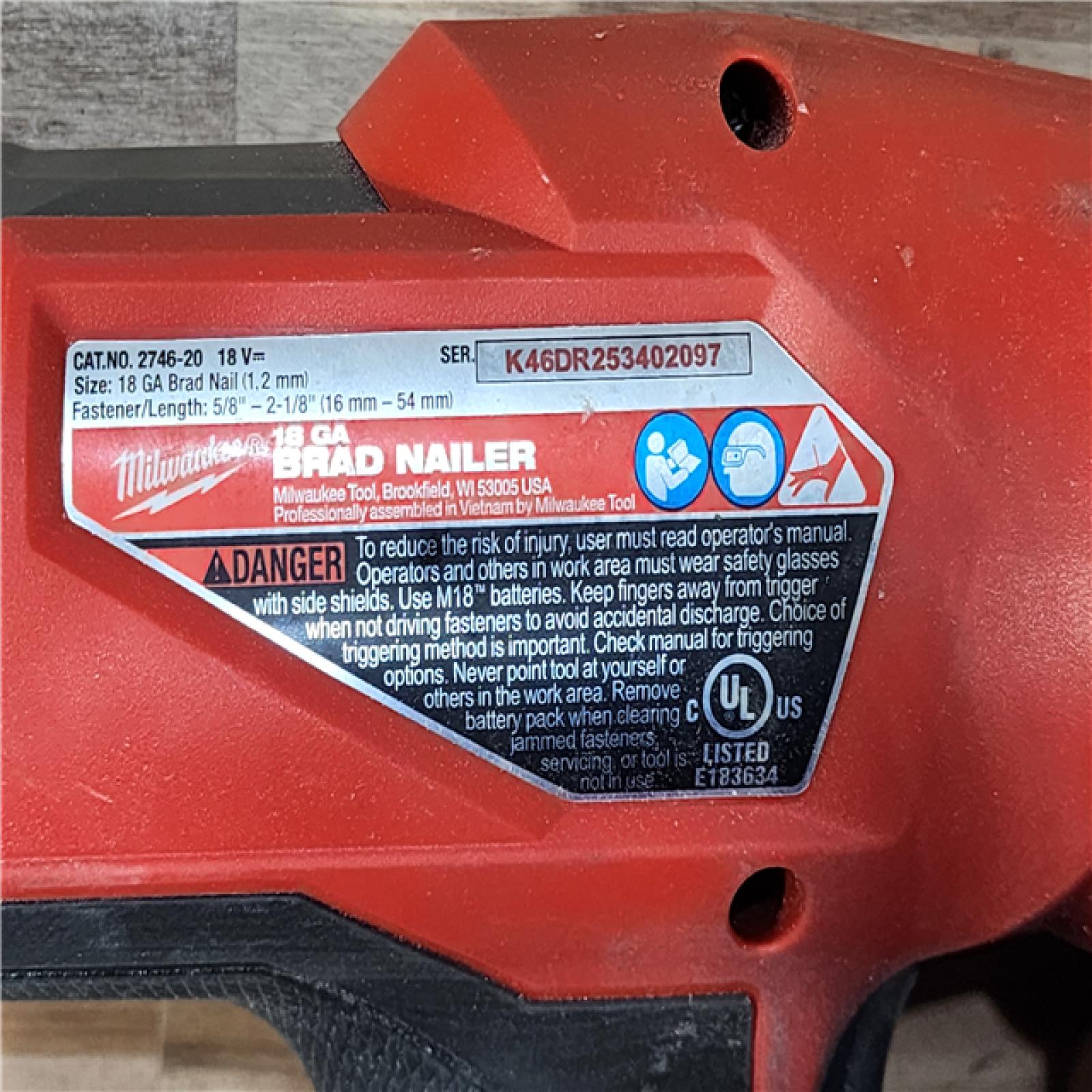 HOUSTON LOCATION - AS-IS Milwaukee  FUEL 18-Volt Lithium-Ion Brushless Cordless Gen II 18-Gauge Brad Nailer (Tool-Only)