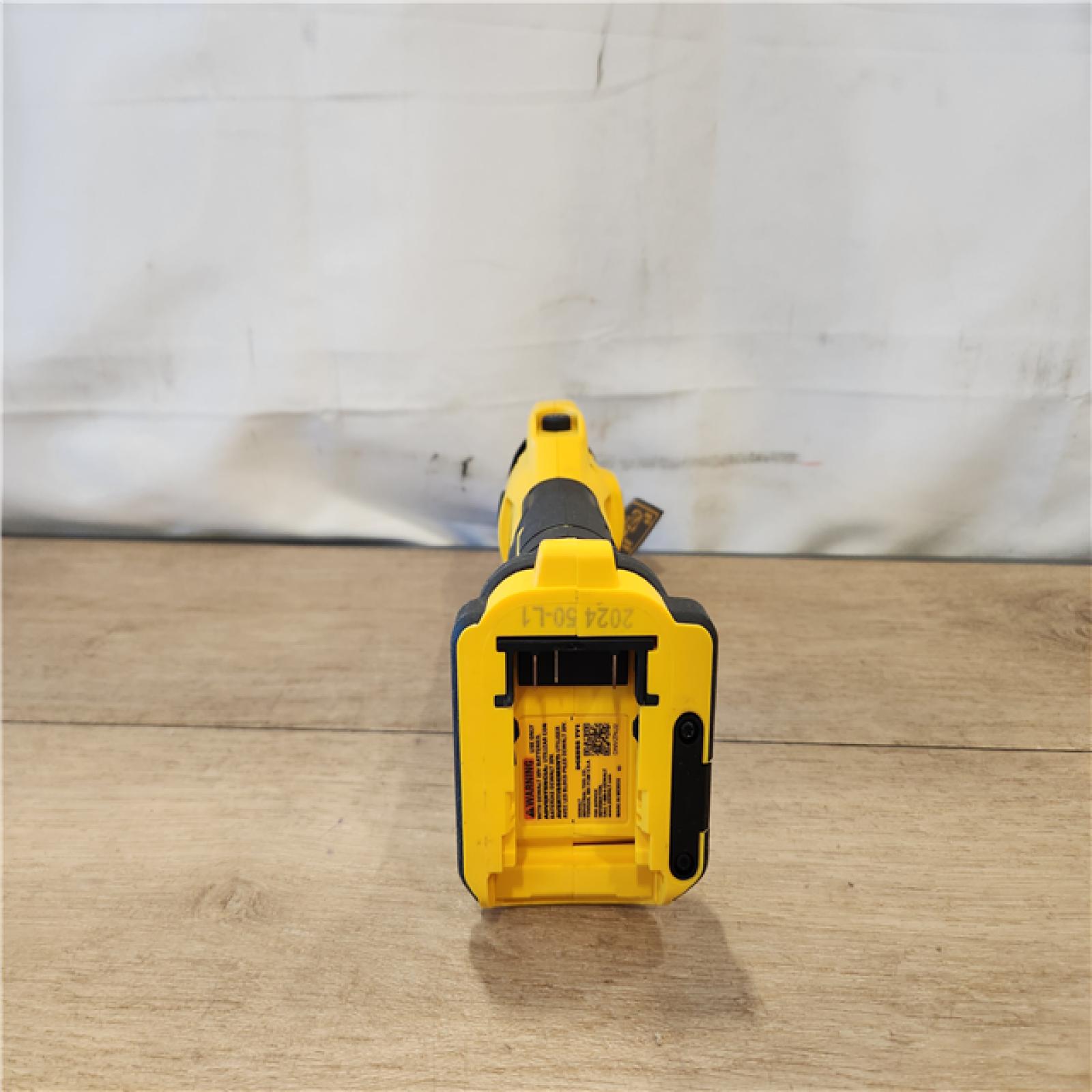 AS-IS- DEWALT 20V MAX Cordless Cut Out Tool
