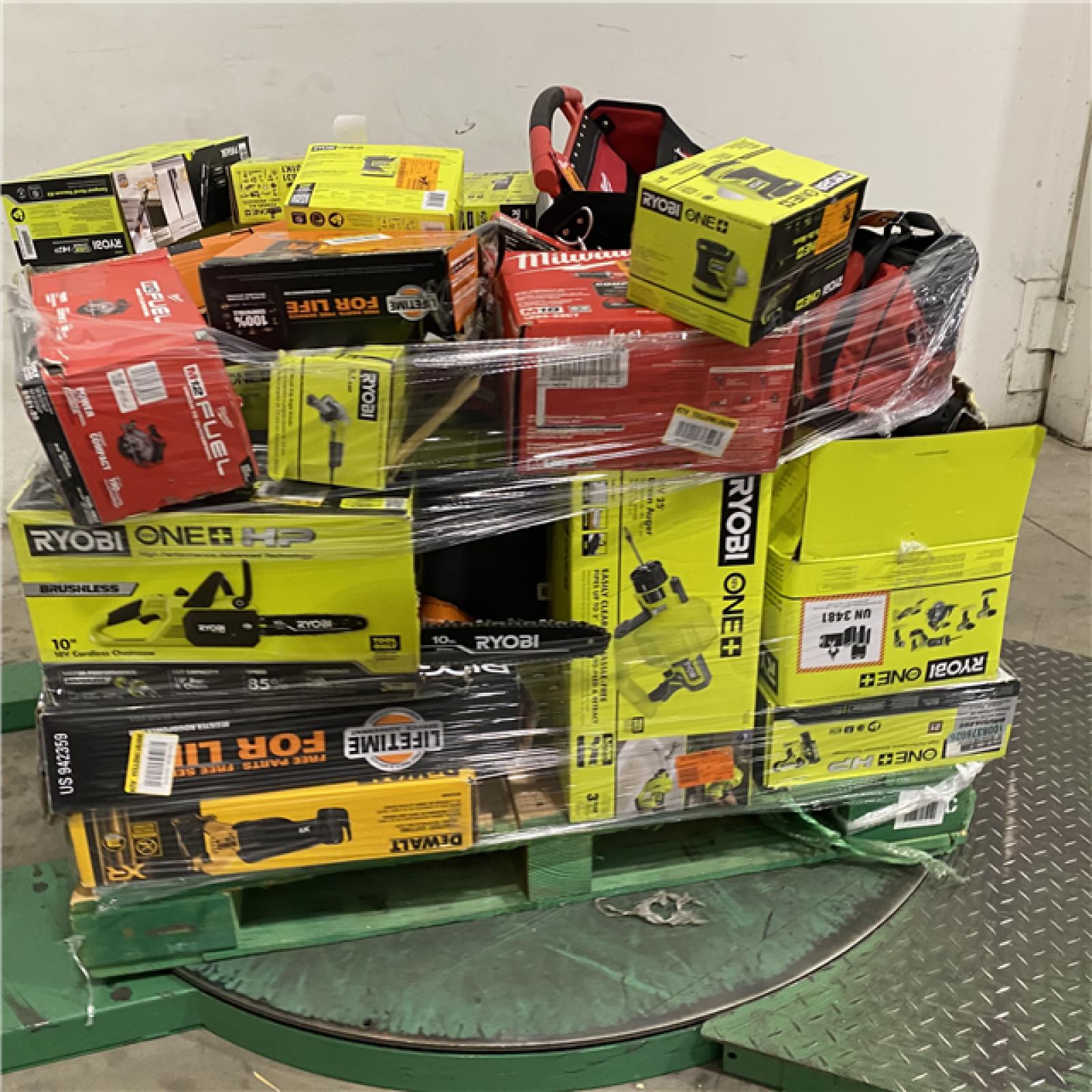 Dallas Location - As-Is Tool Pallet