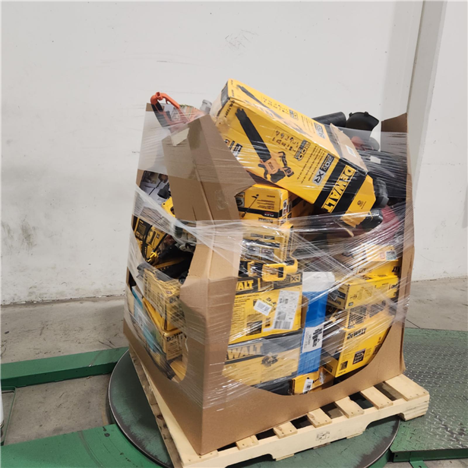 Dallas Location - As-Is DEWALT Tool Pallet