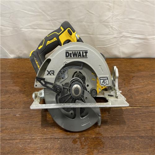 AS-IS DEWALT 20-Volt MAX 7-1/4 in. Cordless Circular Saw (Tool Only)