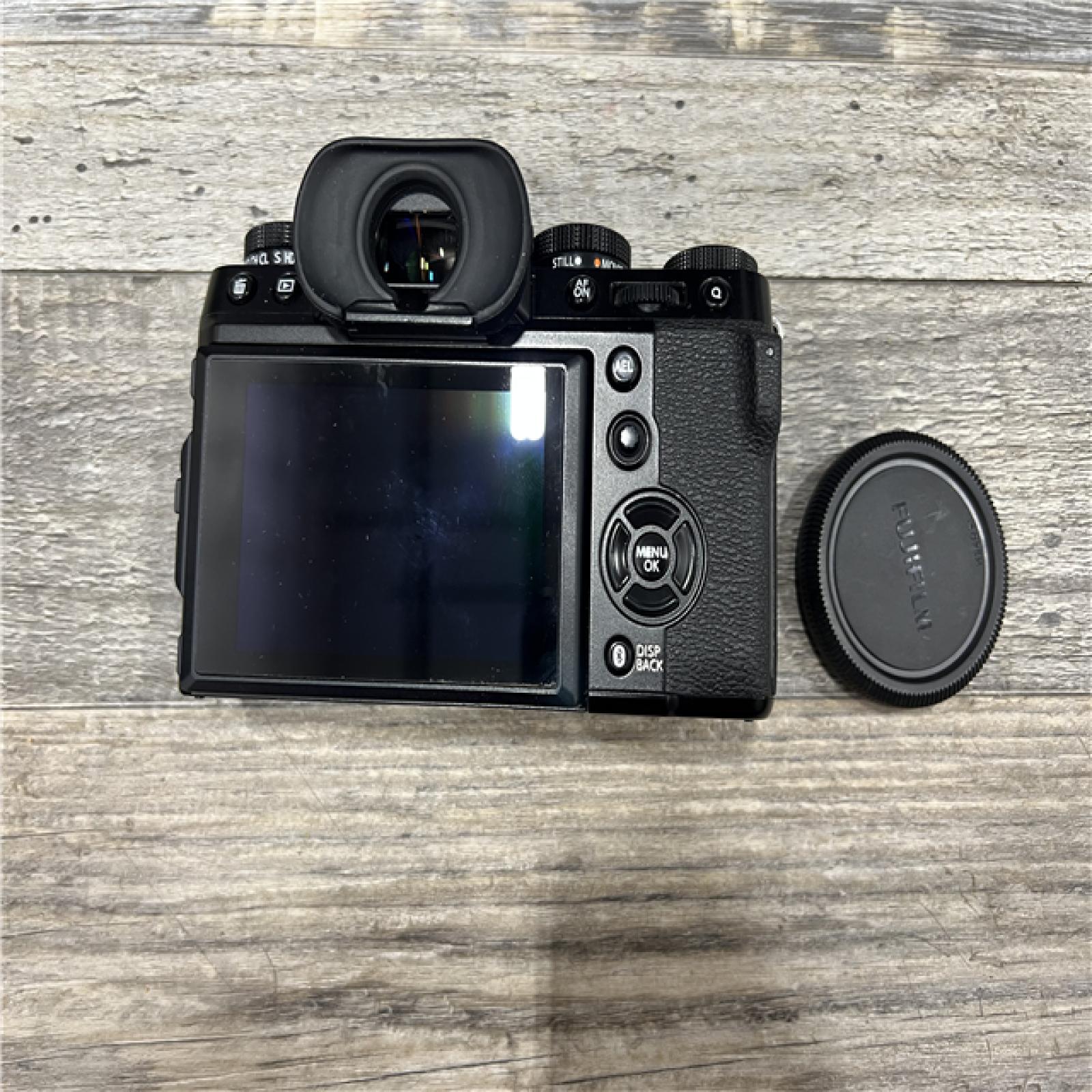 AS-IS Fujifilm - X-T5 Mirrorless Camera (Body Only) - Black