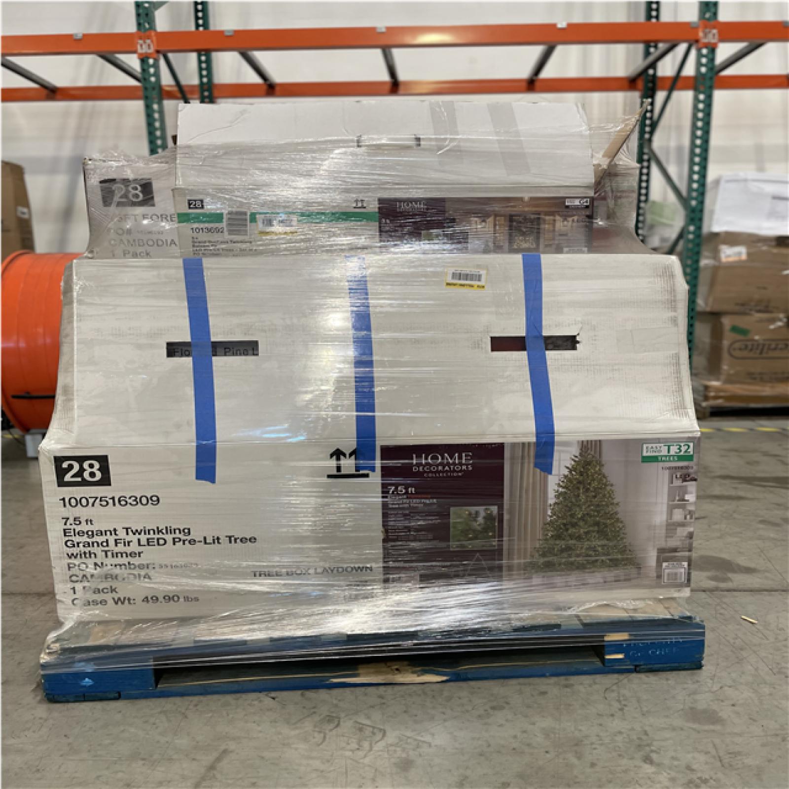 DALLAS LOCATION- AS-IS Mixed Christmas Tree PALLET (6 UNITS)