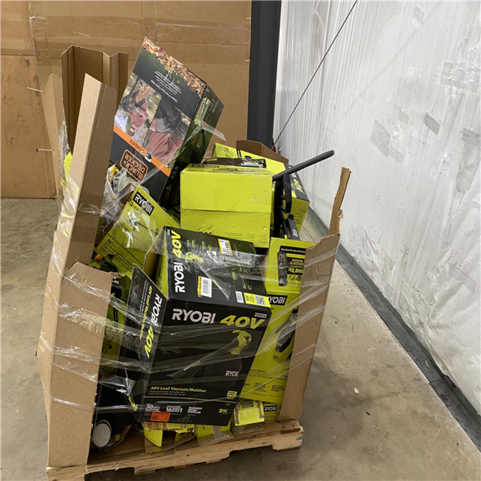 Houston Location AS IS - Tool Pallet