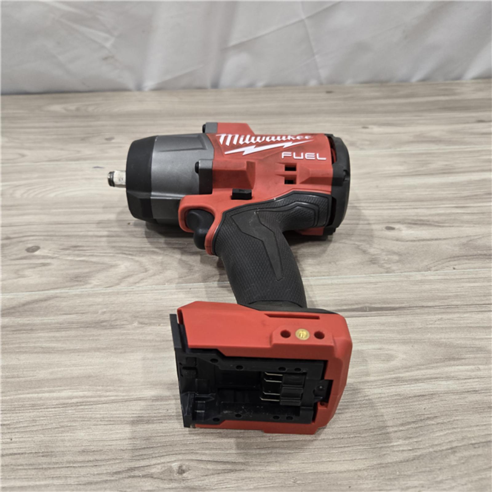 AS-IS Milwaukee M18 FUEL 1/2 in. Cordless High Torque Impact Wrench Kit