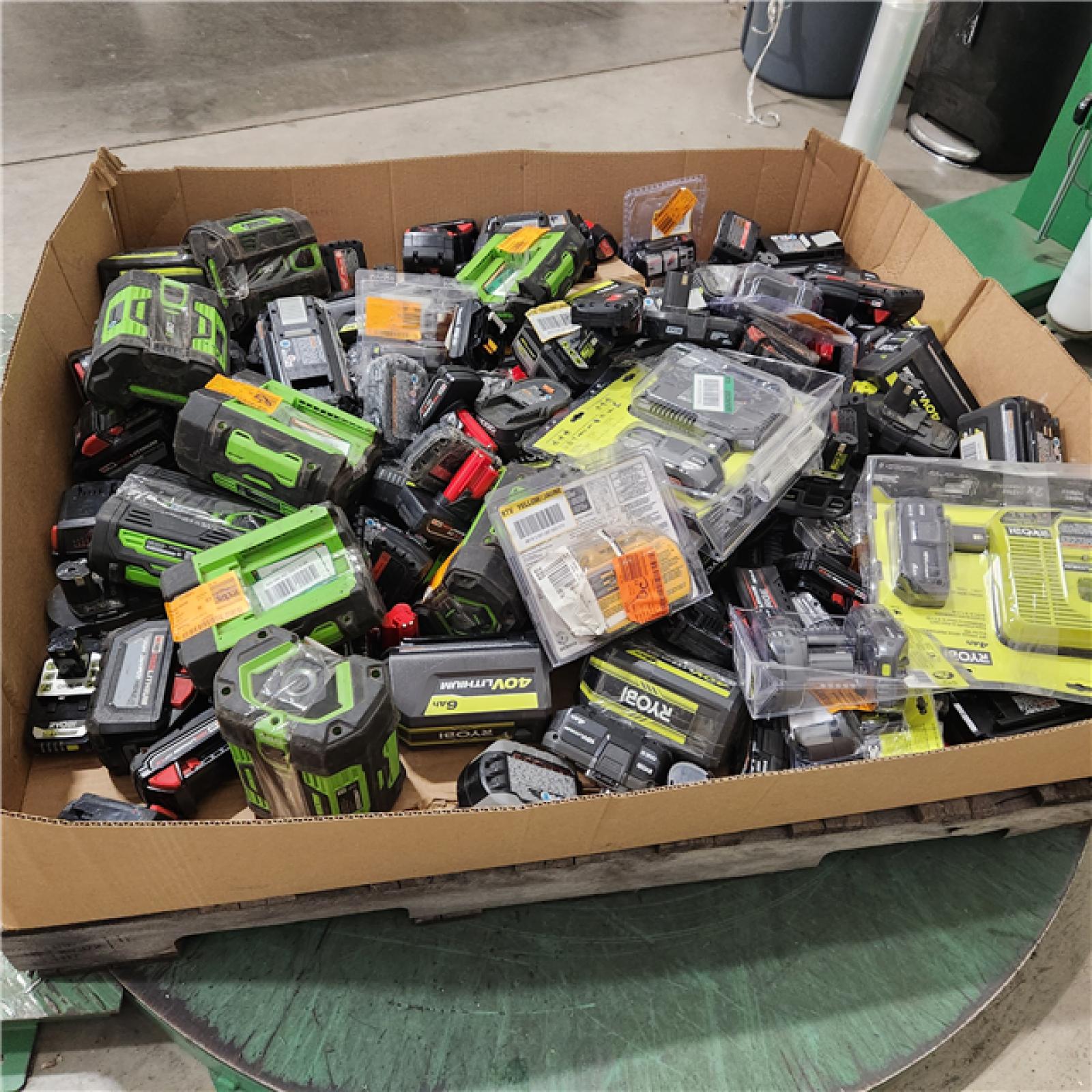 Dallas Location - As-Is Battery Tool Pallet