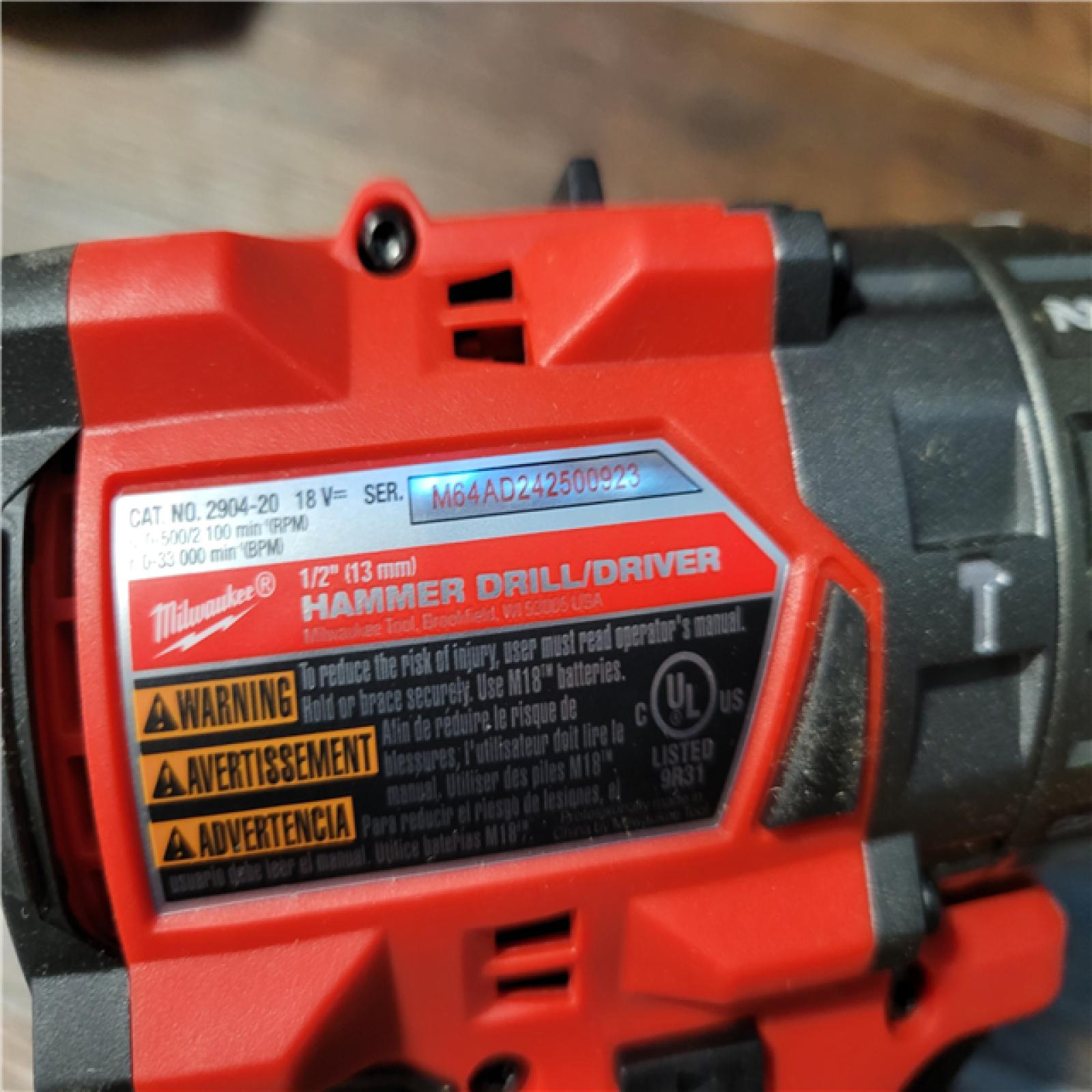 CALIFORNIA NEW MILWAUKEE M18 5-TOOL COMBO KIT (2 BATTERIES, 1 CHARGER, AND BAG INCLUDED)