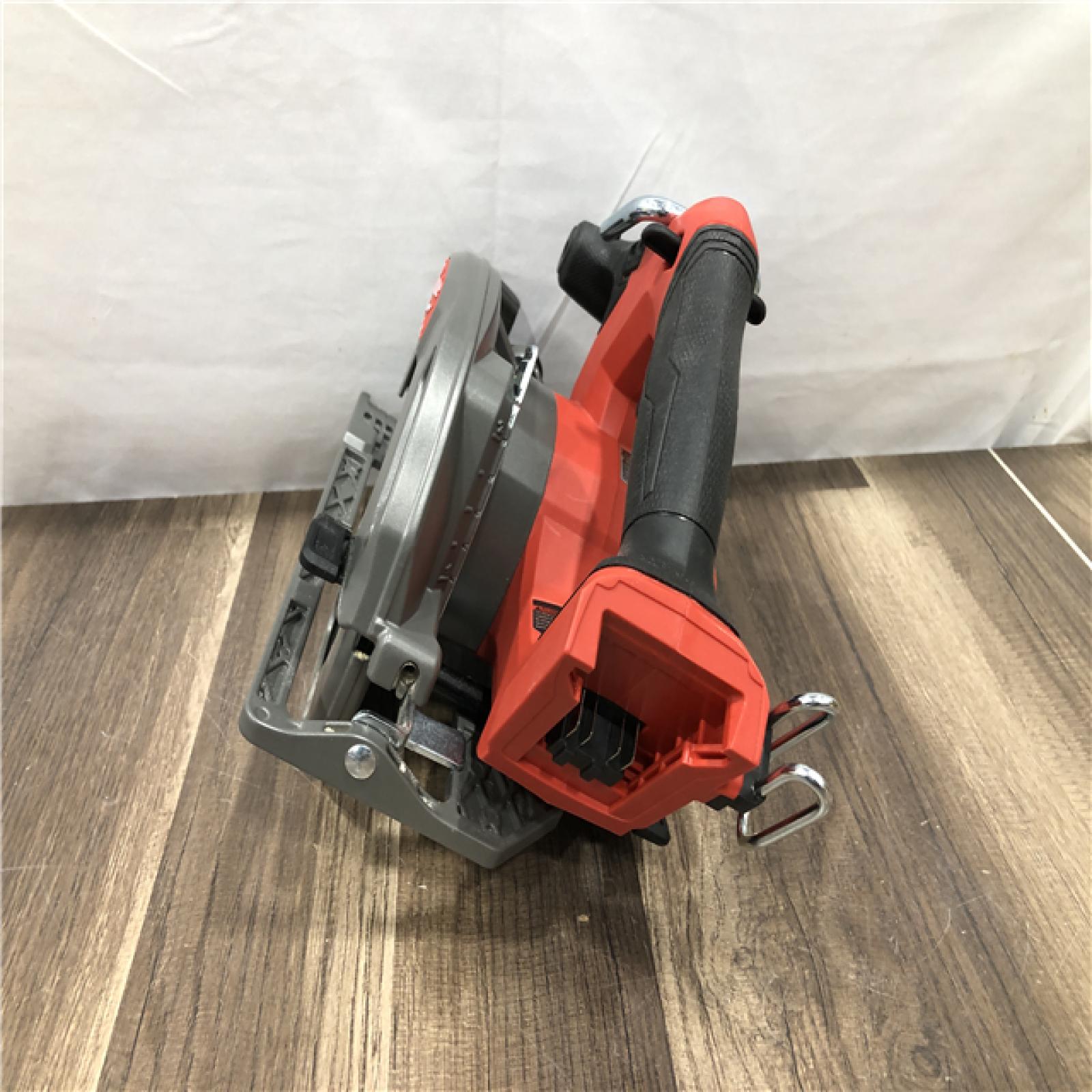 AS-IS Milwaukee  FUEL 18V Lithium-Ion Brushless Cordless 6-1/2 in. Circular Saw (Tool-Only)