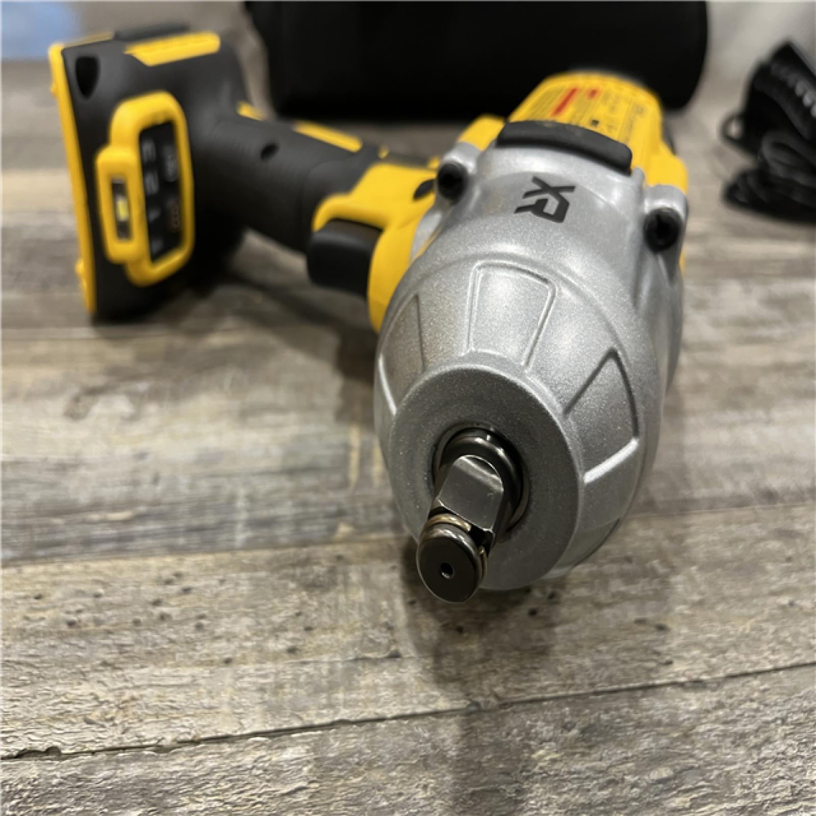 AS-IS DEWALT 20V MAX Lithium-Ion Cordless 1/2 in. Impact Wrench Kit