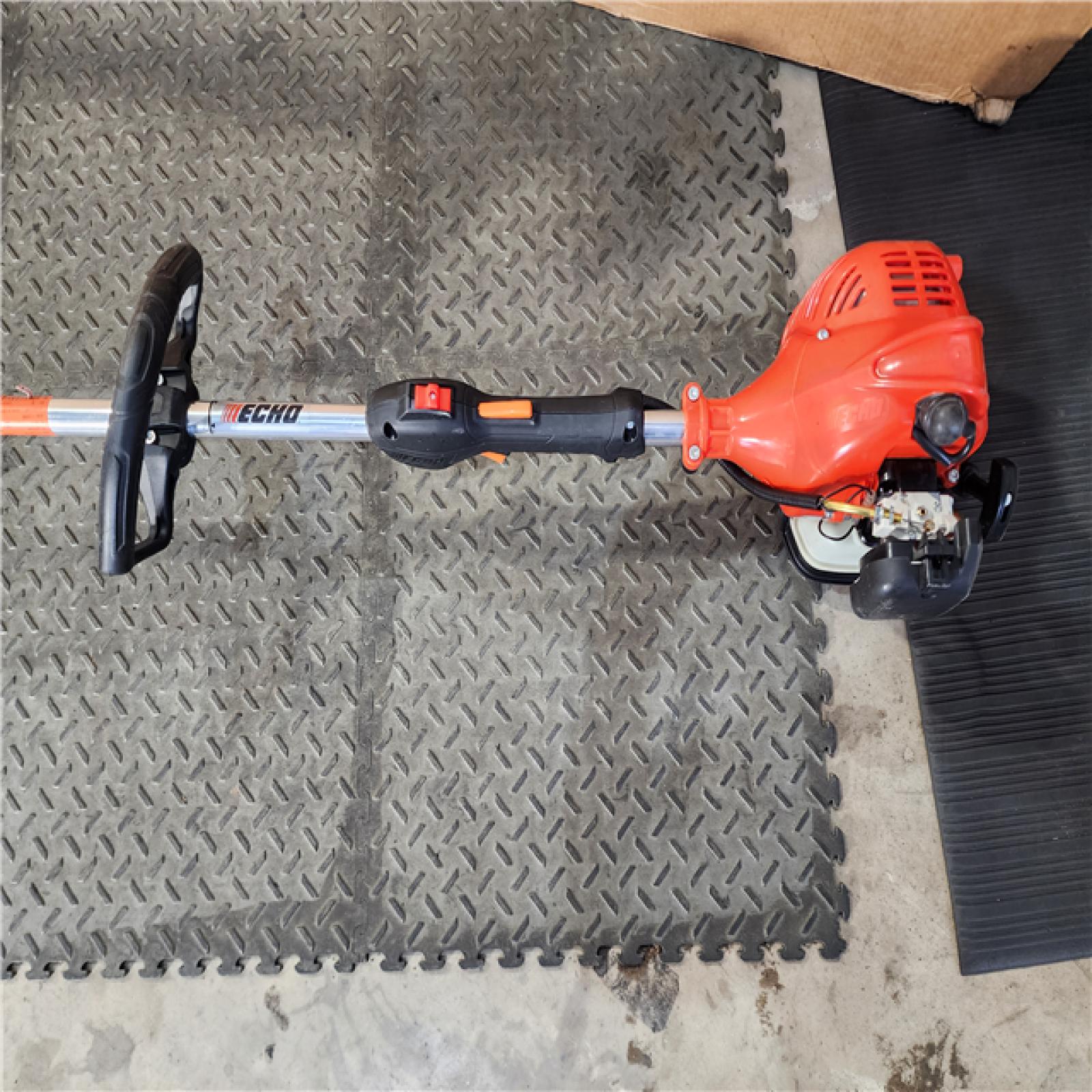 HOUSTON LOCATION - AS-IS Echo 16 Inch 21.2 CC Engine Straight Shaft String Trimmer - SRM-2120