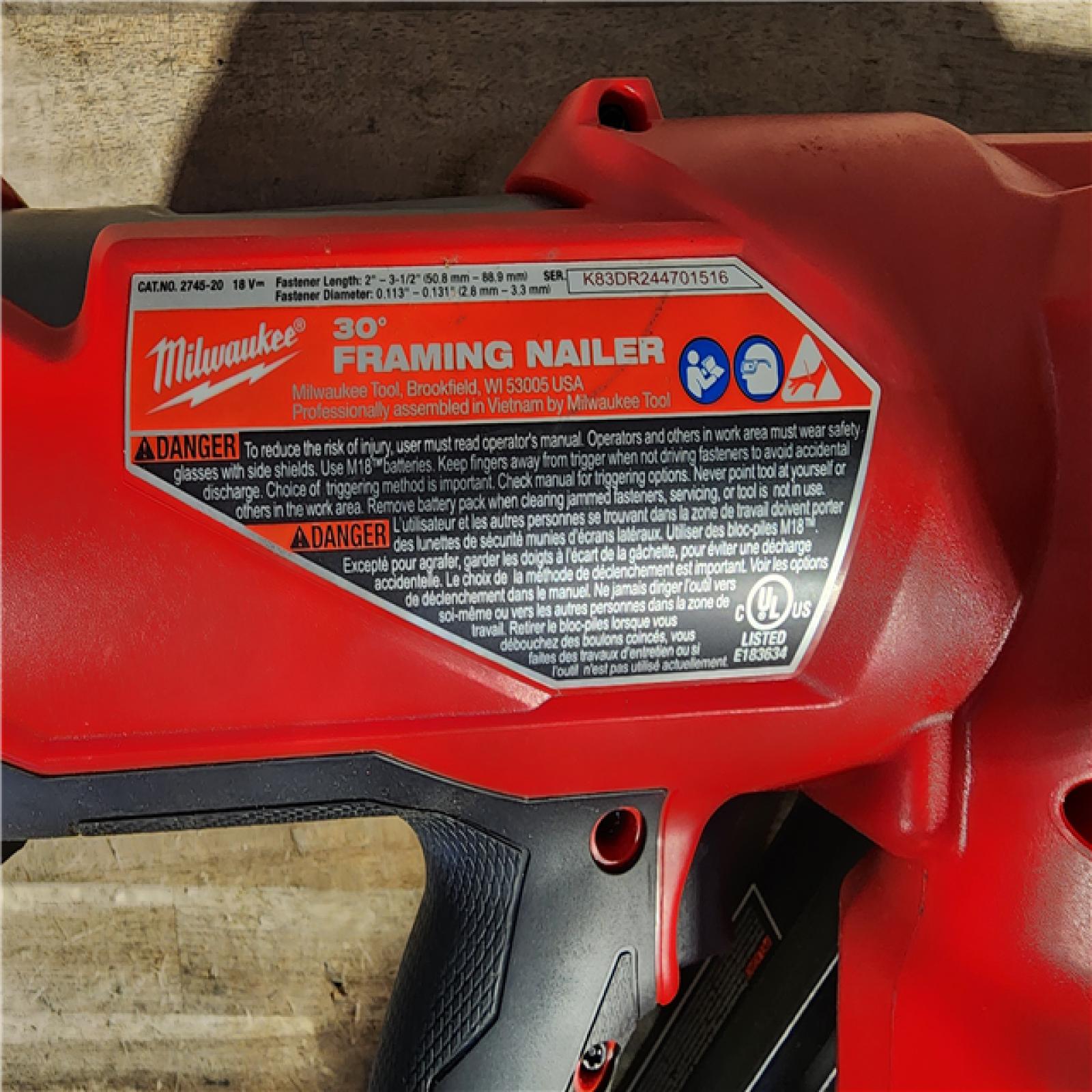 HOUSTON LOCATION - AS-IS (APPEARS LIKE NEW) Milwaukee M18 FUEL 30 Degree Framing Nailer (TOOL ONLY)