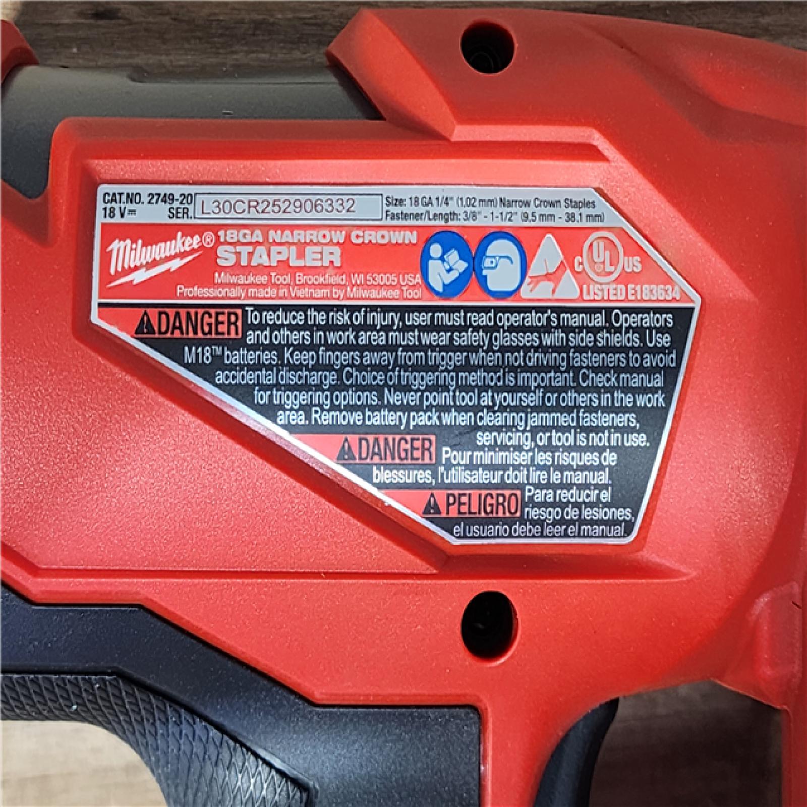 HOUSTON LOCATION - AS-IS (APPEARS LIKE NEW) Milwaukee FUEL 18-Volt Lithium-Ion Brushless Cordless 18-Gauge 1/4 in. Narrow Crown Stapler (Tool-Only)