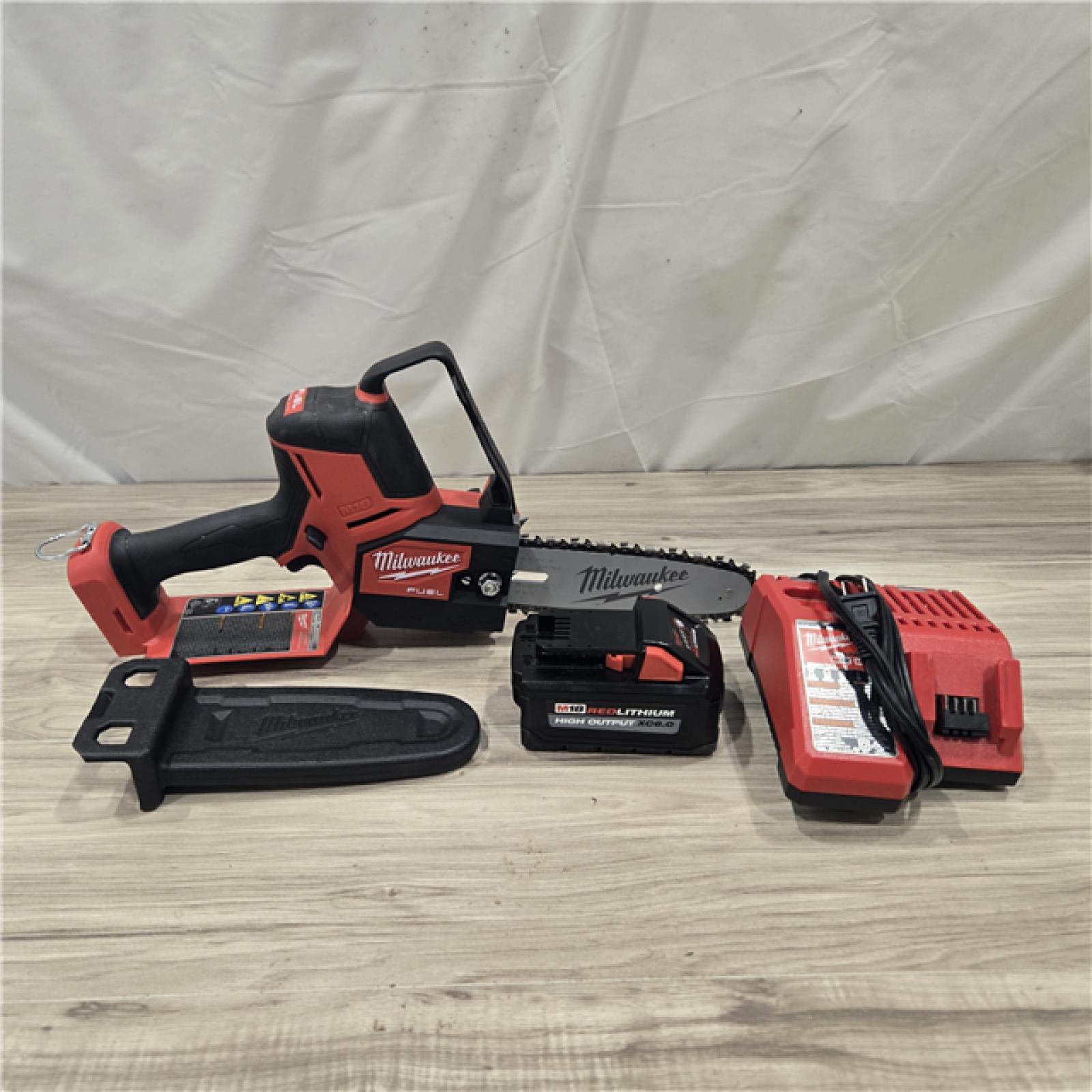 AS-IS Milwaukee M18 FUEL 8 in. 18V HATCHET Pruning Saw Kit