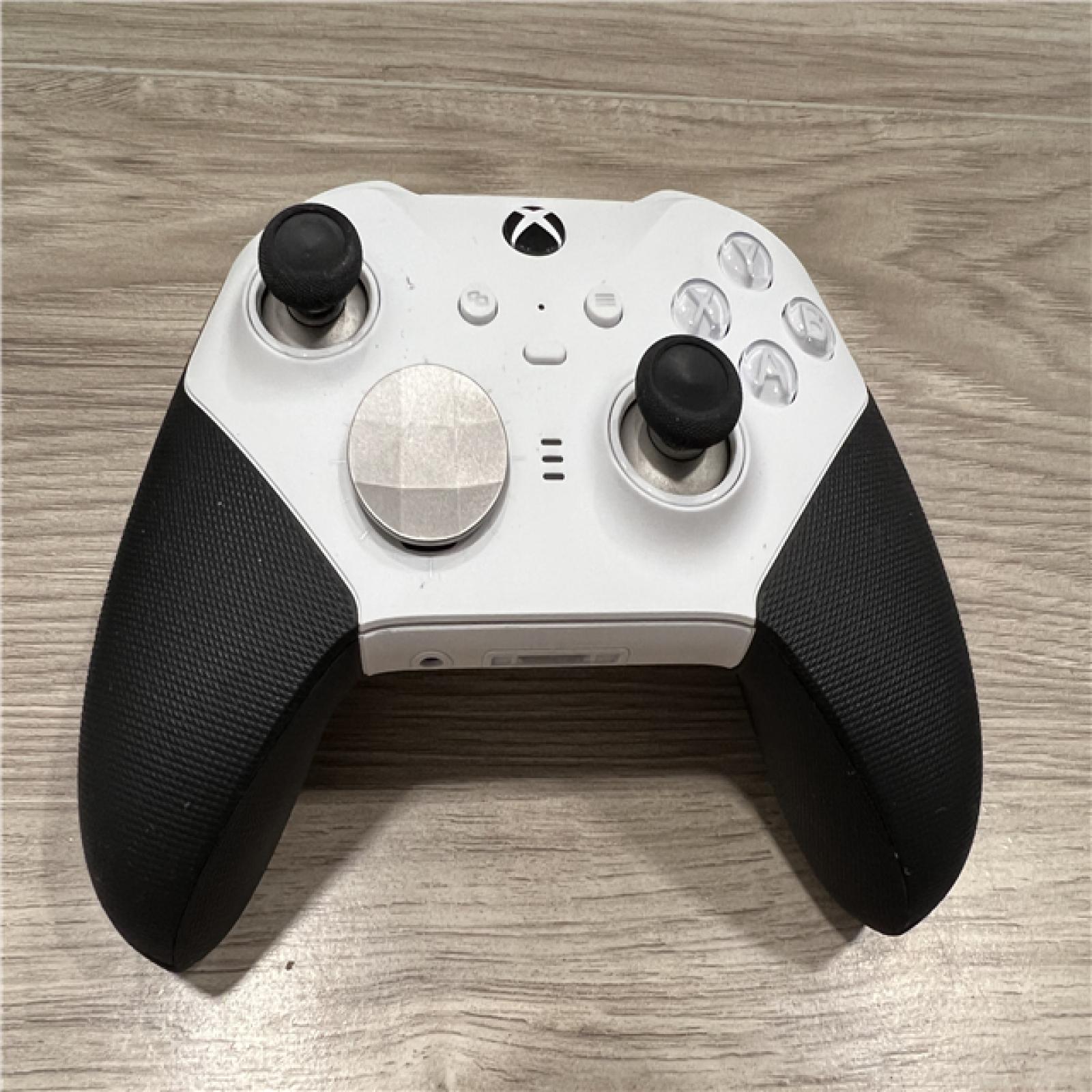 AS-IS Microsoft - Elite Series 2 Core Wireless Controller for Xbox  - White