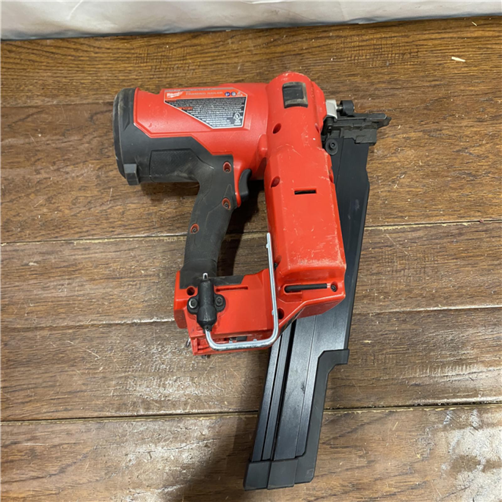 AS-IS Milwaukee 2744-20 M18 FUEL 21-Degree Cordless Framing Nailer (Tool Only)