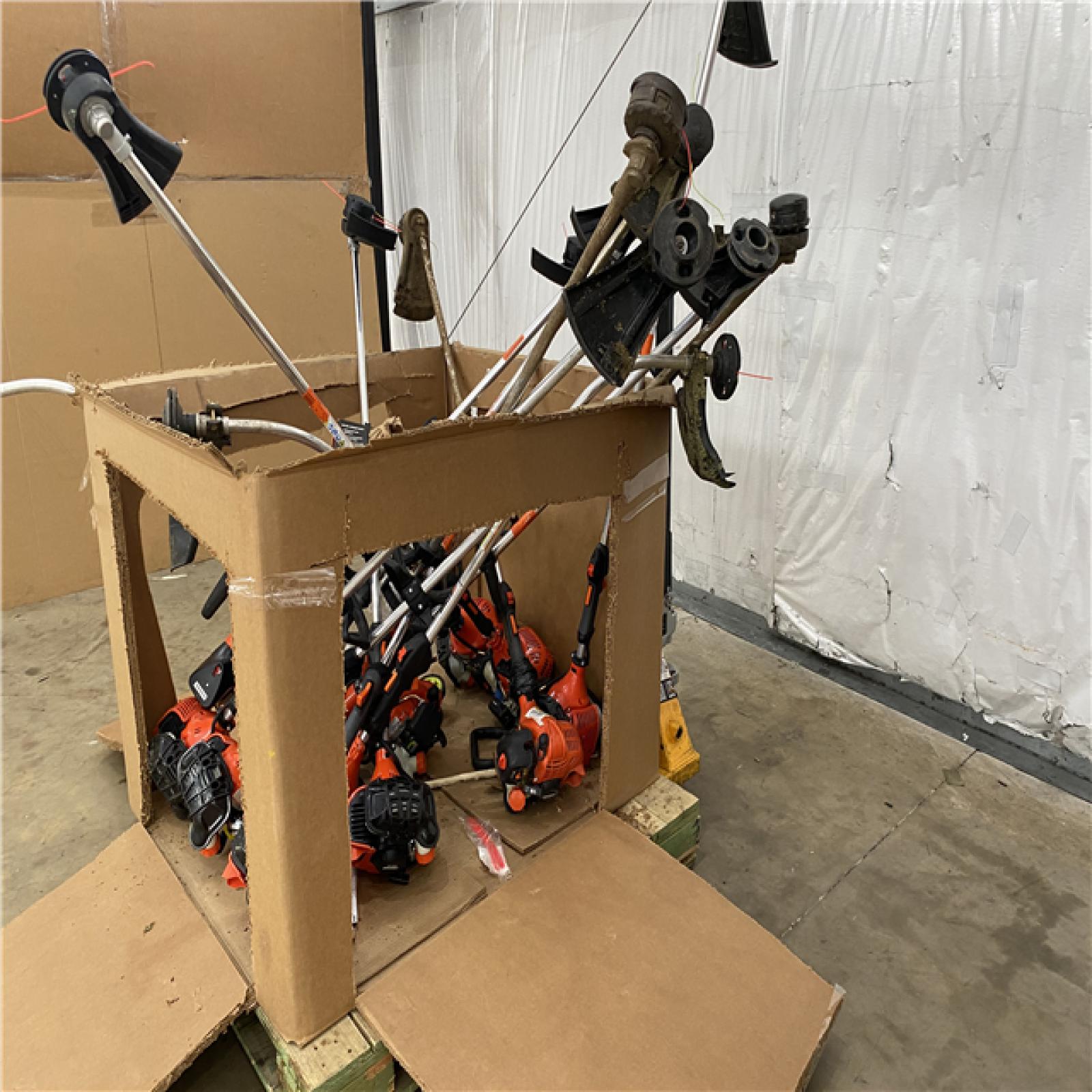 Houston Location AS IS - Outdoor Power Equipment