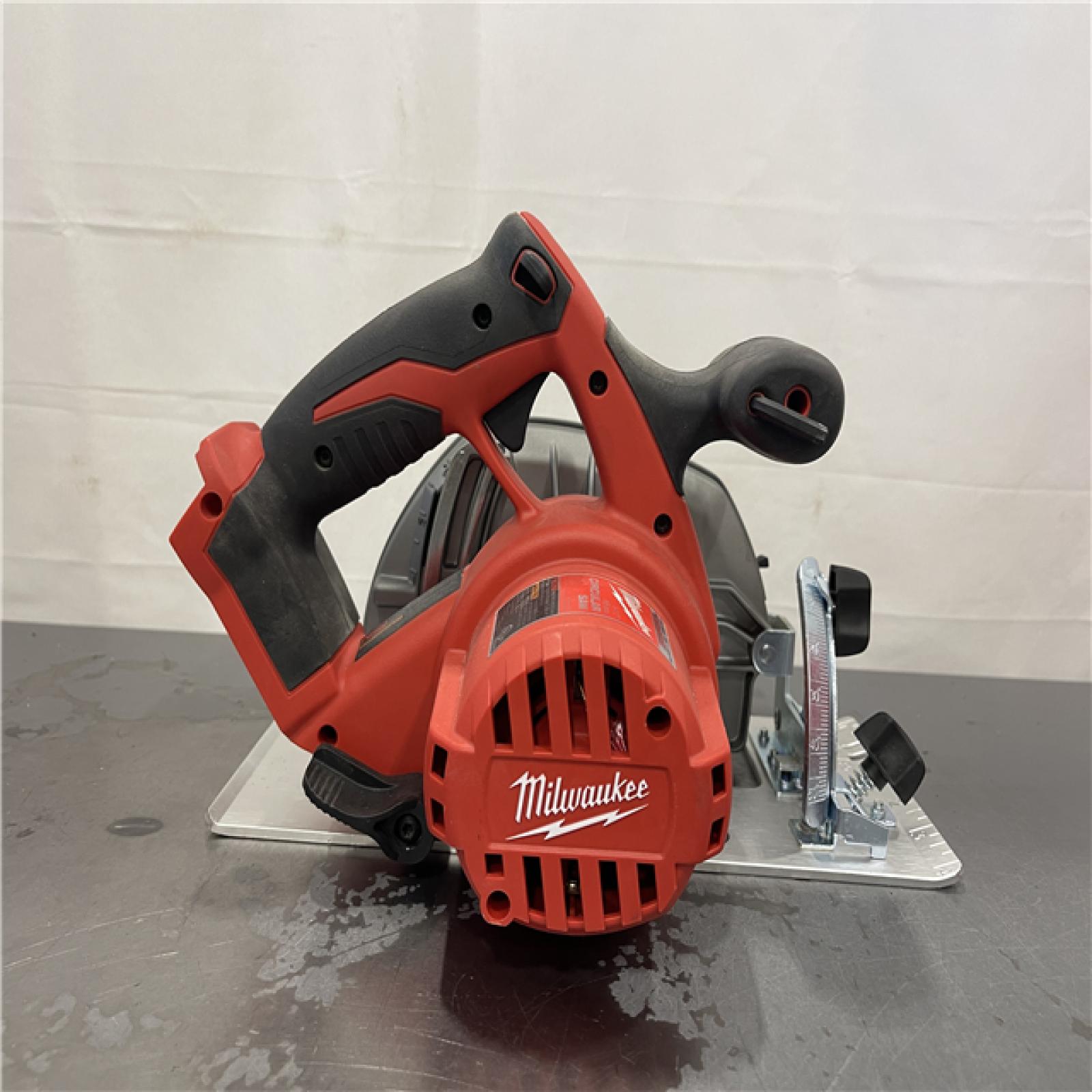 AS-IS- Milwaukee M18 Cordless 6-1/2 Circular Saw (Bare Tool Only)