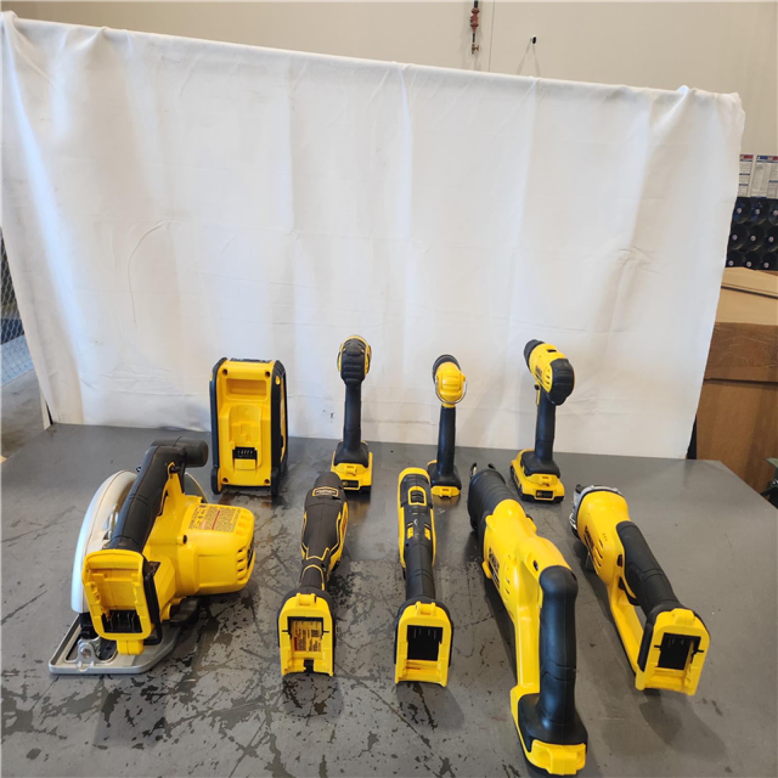 AS-IS- DEWALT 20V MAX Lithium-Ion Cordless 9-Tool Combo Kit